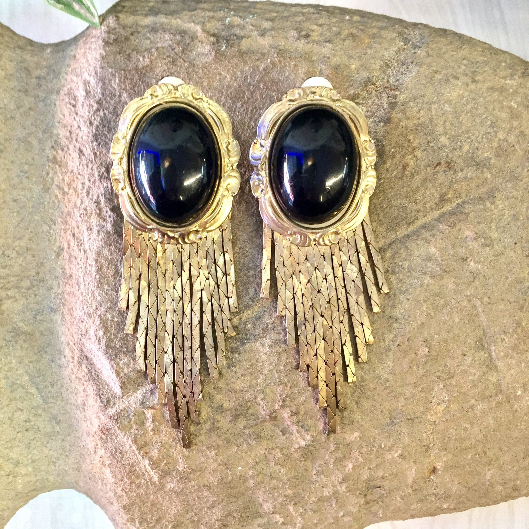Vintage Clip On Earrings, Vintage Jewelry, Clip On Earrings, Dangle Earrings, Black, Silver, Silver Tone Jewelry, Statement Jewelry,Earrings