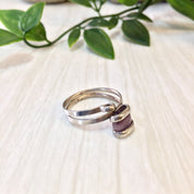 Vintage Silver Ring, Sterling Silver, Vintage Jewelry, Purple Stone, Purple Jewelry, Beaded Jewelry, Spiral Ring, Twist Ring, Light Purple