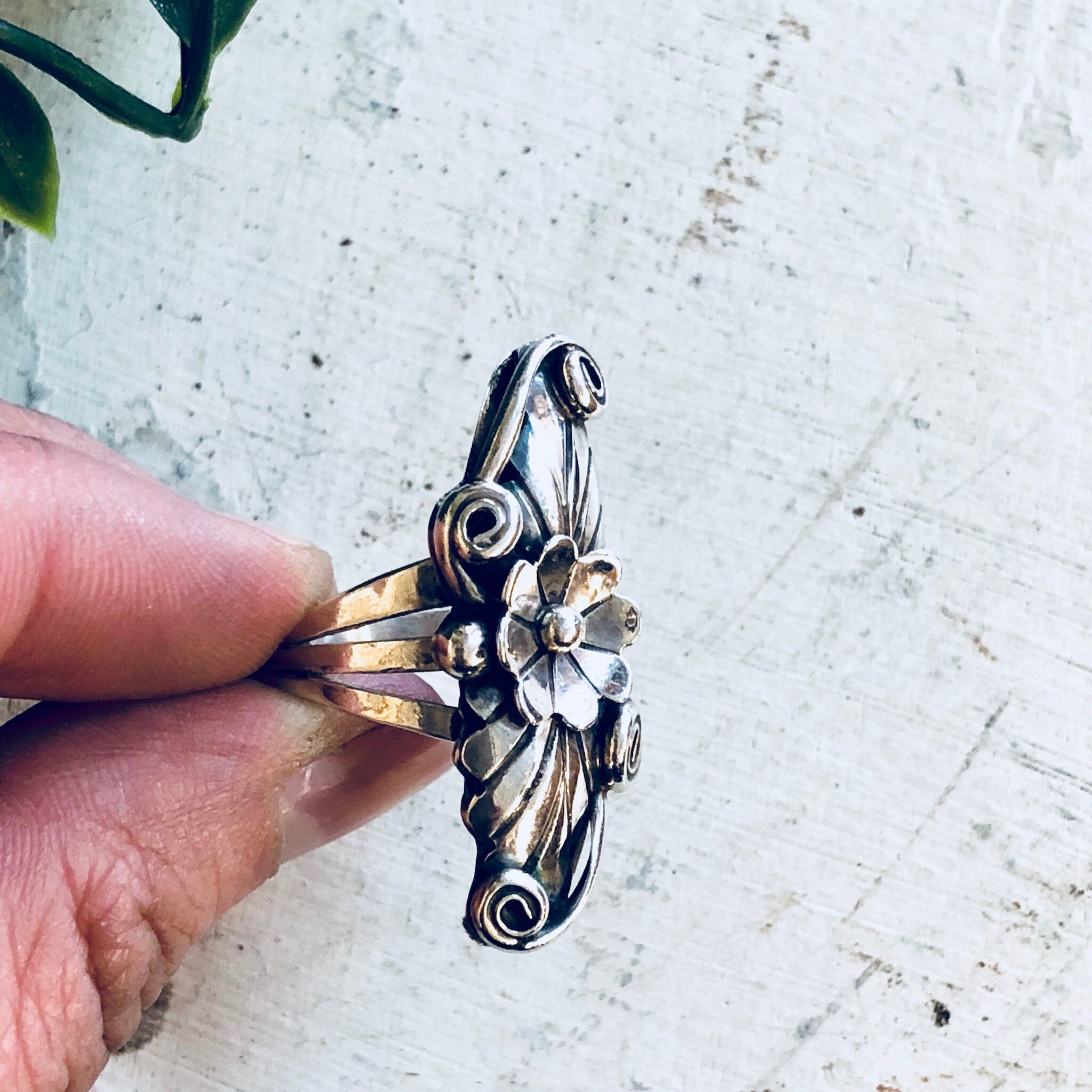 Vintage Silver Ring, RB Sterling, Navajo Ring, Navajo Jewelry, Running Bear, Vintage Jewelry, Statement Ring, Floral Ring, Flower, Long Ring