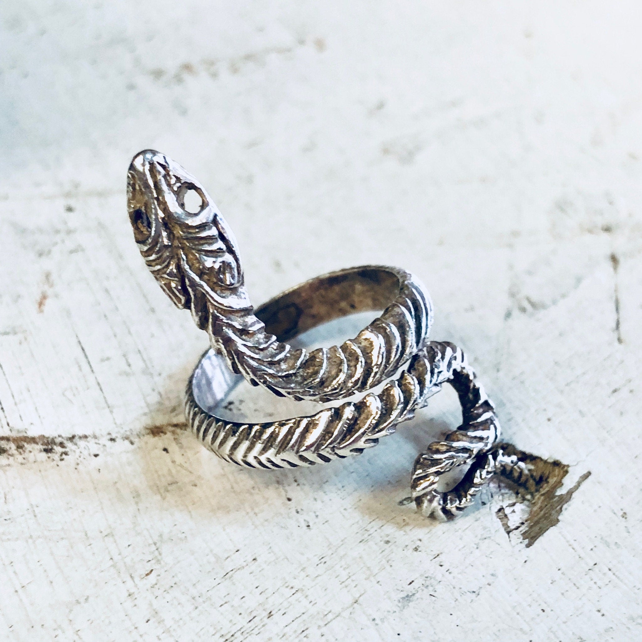 Vintage Silver Ring, Snake Ring, Boho Snake Ring, Sterling Silver, Vintage Jewelry, Snake Jewelry, Bohemian Jewelry, Small Ring,Vintage Ring