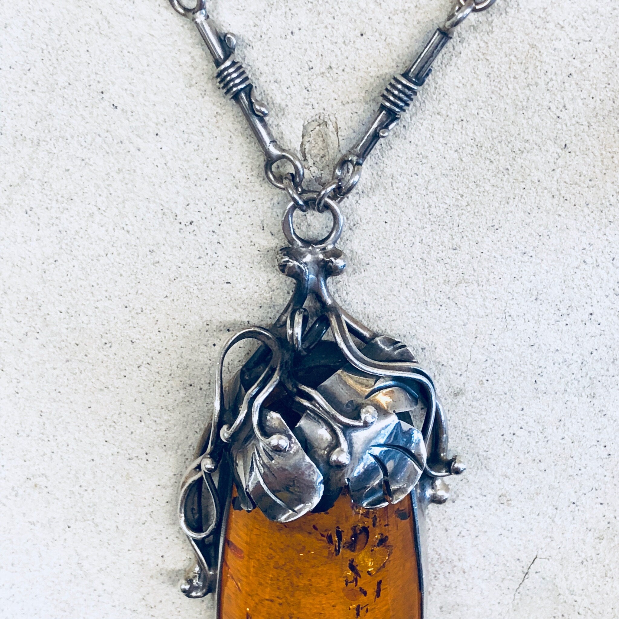 Vintage Silver Necklace, Amber Necklace, Amber Pendant, Silver Chain, Large Amber, Pendant Necklace, Sterling Silver, Vintage Jewelry