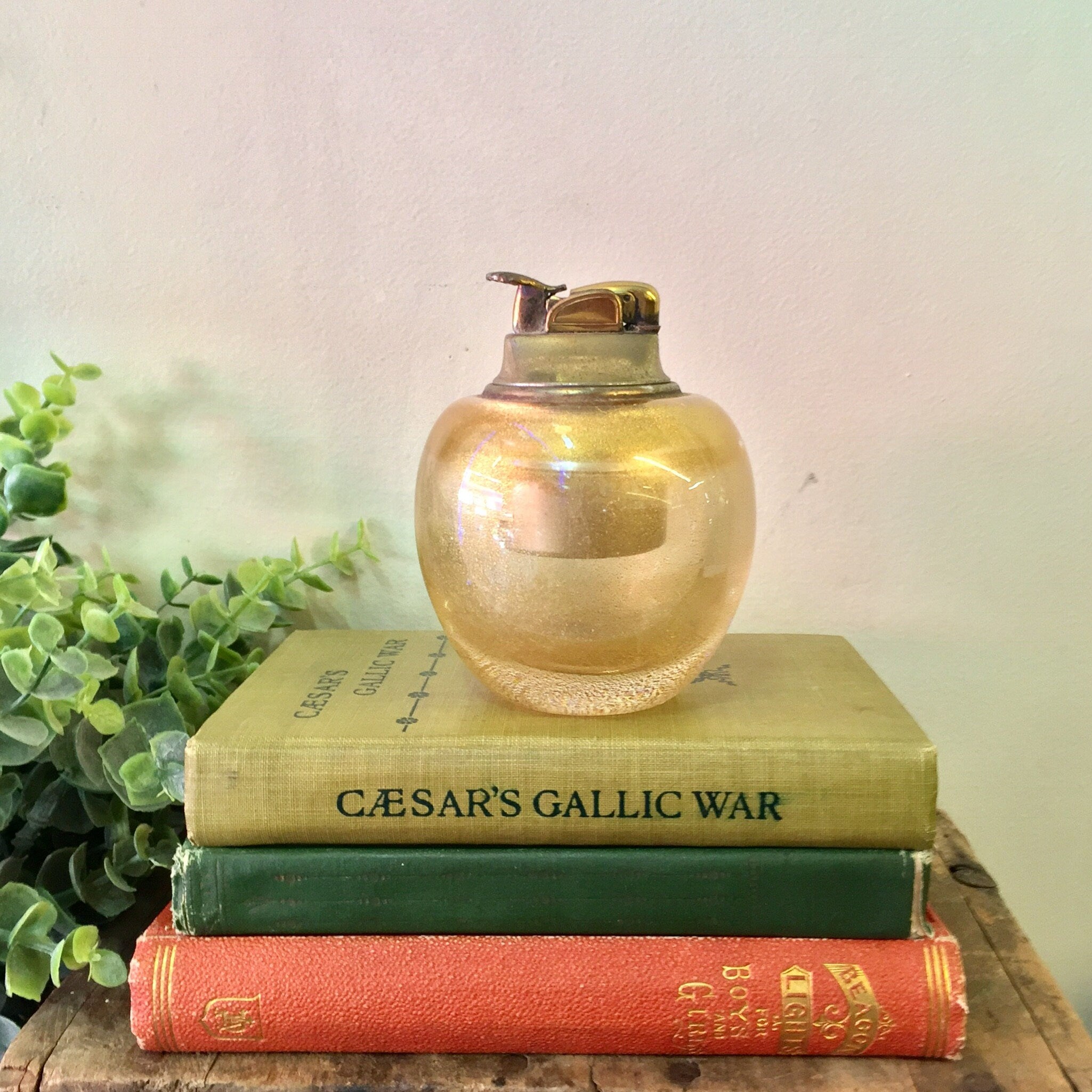 Vintage Evans USA Table Lighter, Gold Lighter, Vintage Home Decor, Glitter, Sparkle, Glass Lighter, Midcentury Modern, MCM Home Decor