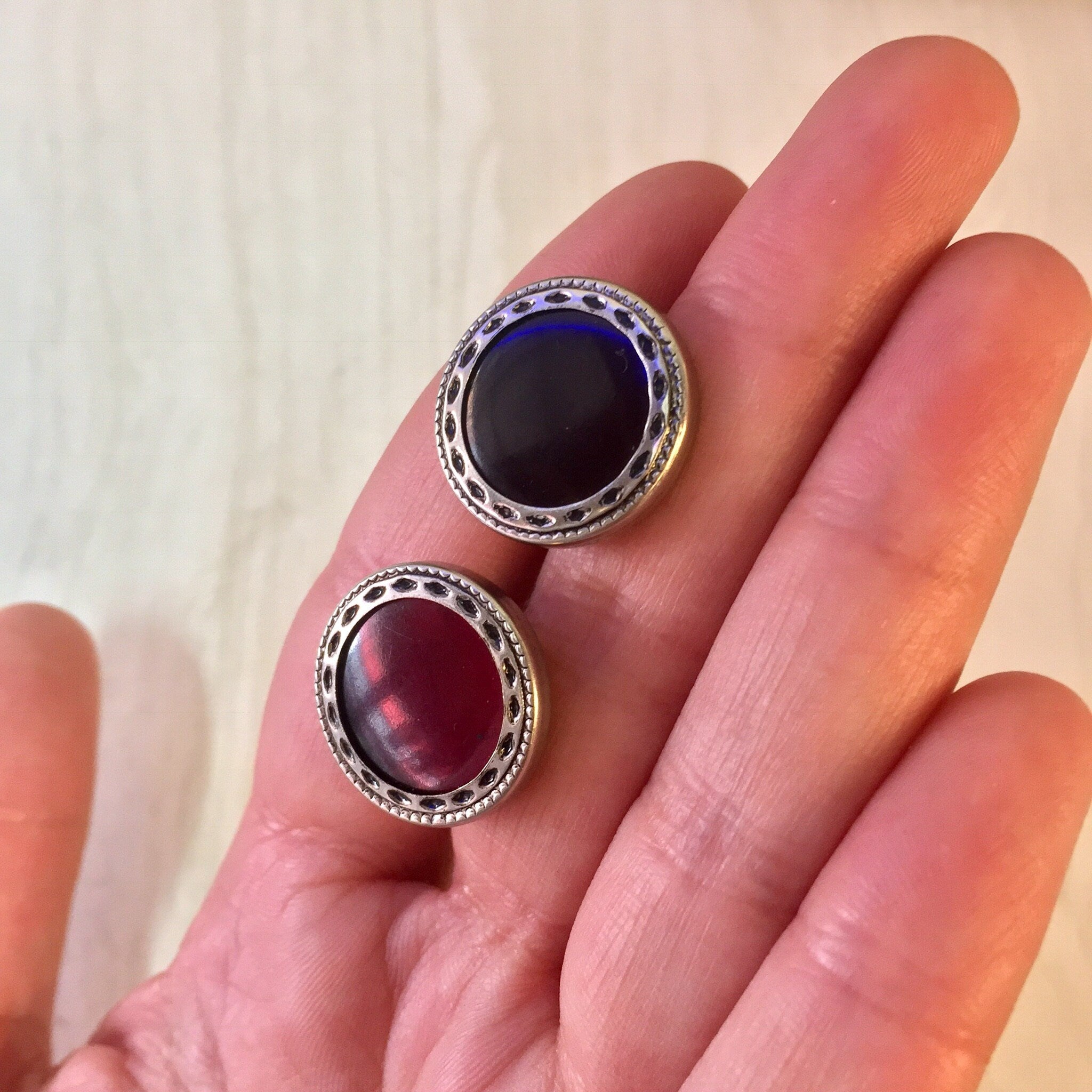 Vintage Cufflinks, Menswear, Suit Accessories, Suit and Tie, Vintage Jewelry, Silver Tone Cuff Links, Round Cufflinks, Black Cufflinks,