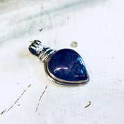 Vintage Silver pendant, Amethyst Pendant, Purple Jewelry, Vintage Necklace, Necklace, Amethyst Jewelry, Sterling Silver, Vintage Jewelry