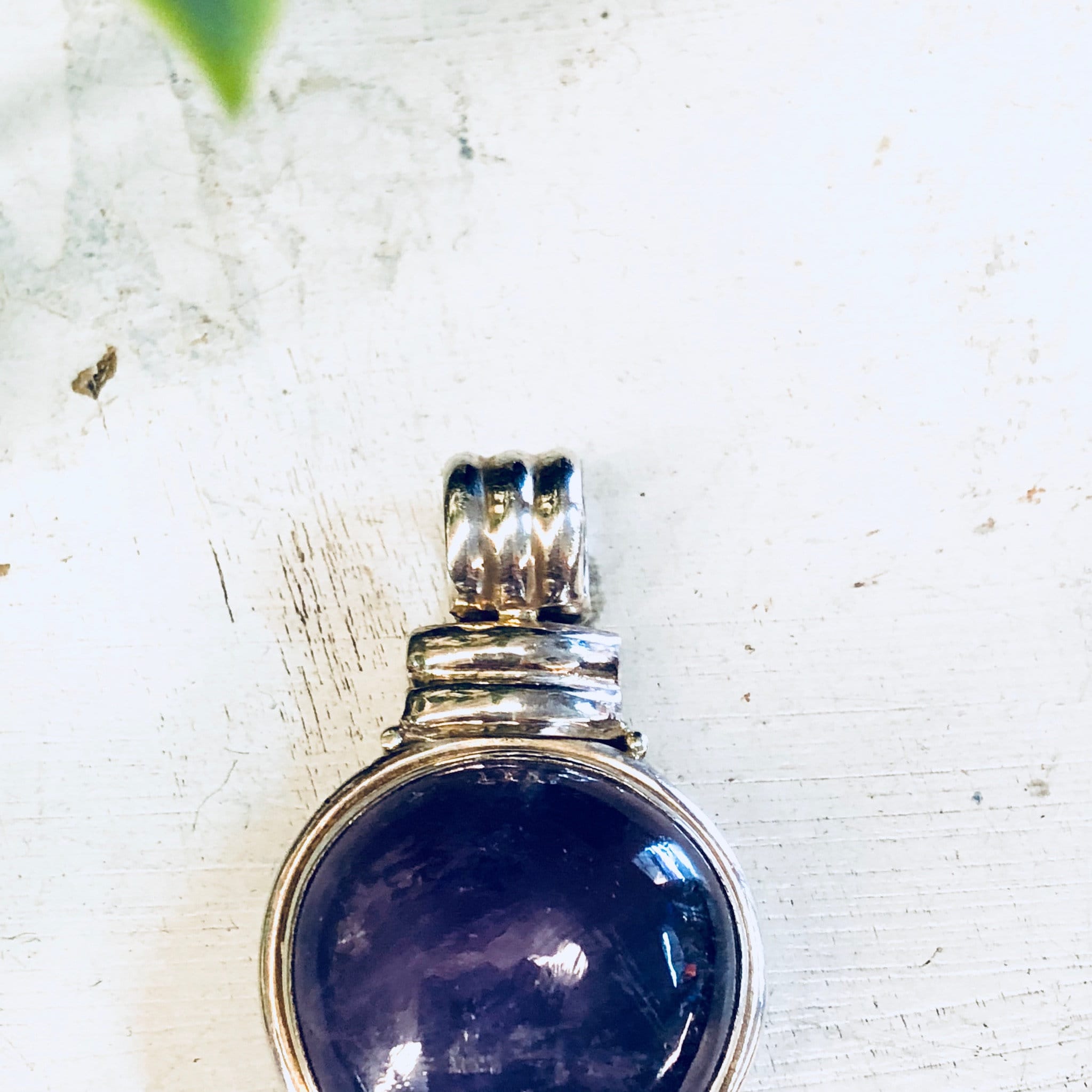 Vintage Silver pendant, Amethyst Pendant, Purple Jewelry, Vintage Necklace, Necklace, Amethyst Jewelry, Sterling Silver, Vintage Jewelry