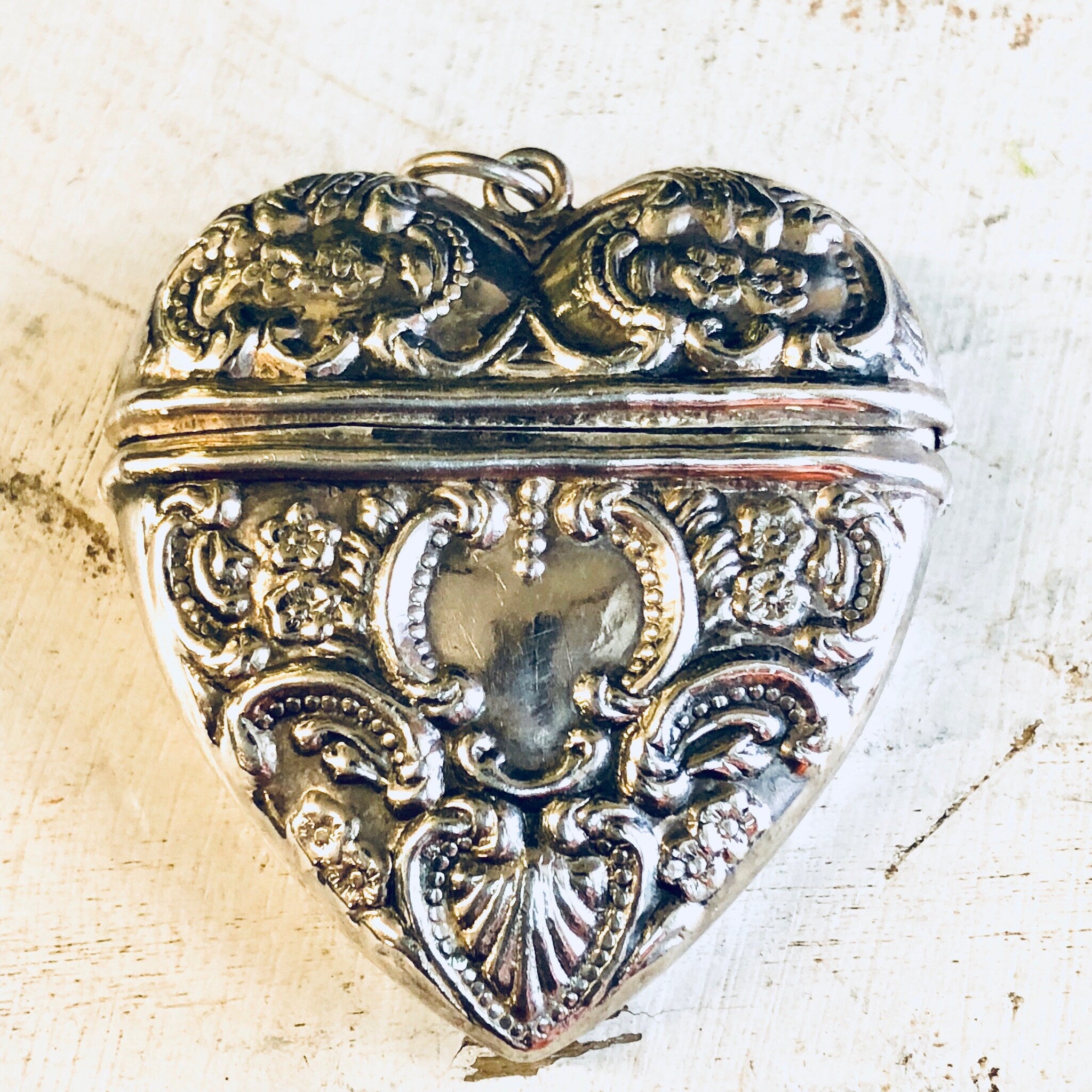 Vintage Silver Locket, Heart Locket, Vintage Pendant, Necklace, Sterling Silver, Heart Container, Pendant Container, Large Pendant, Heart