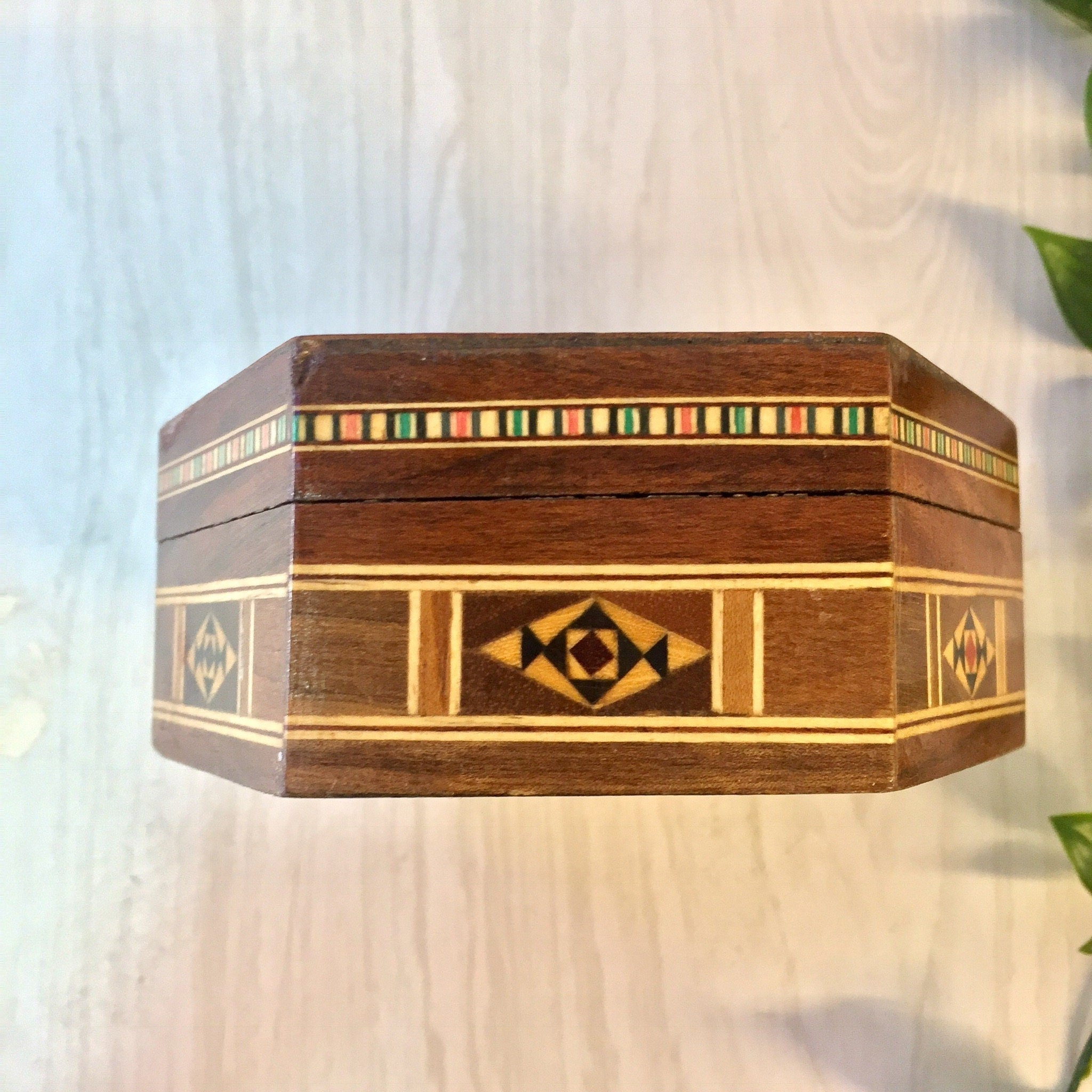 Vintage Box, Jewelry Box, Vintage Home Decor, Keepsake Box, Decorative Box, Wooden Box, Inlaid Wood, Brown, Red, Green, Hexagon Box