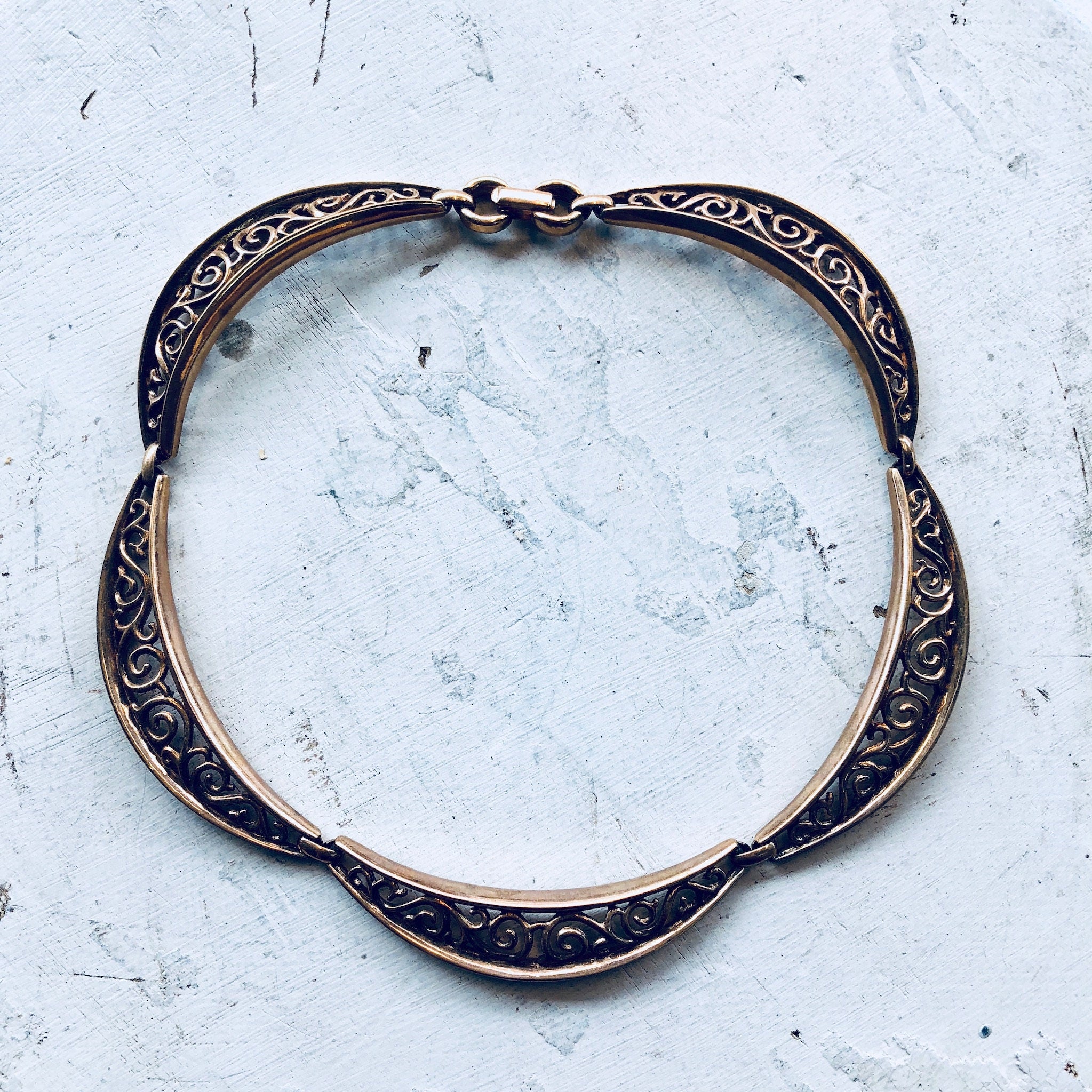 Trifari Choker, Vintage Necklace, Vintage Jewelry, Trifari Jewelry, Designer Jewelry, Gold Toned Jewelry, Choker, Necklace, Swirl Necklace