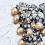 Vintage Brooch, Rhinestone Jewelry, Vintage Jewelry, Faux Pearls, Costume Jewelry, Statement Jewelry, Rhinestones, Vintage Pin, Art Deco