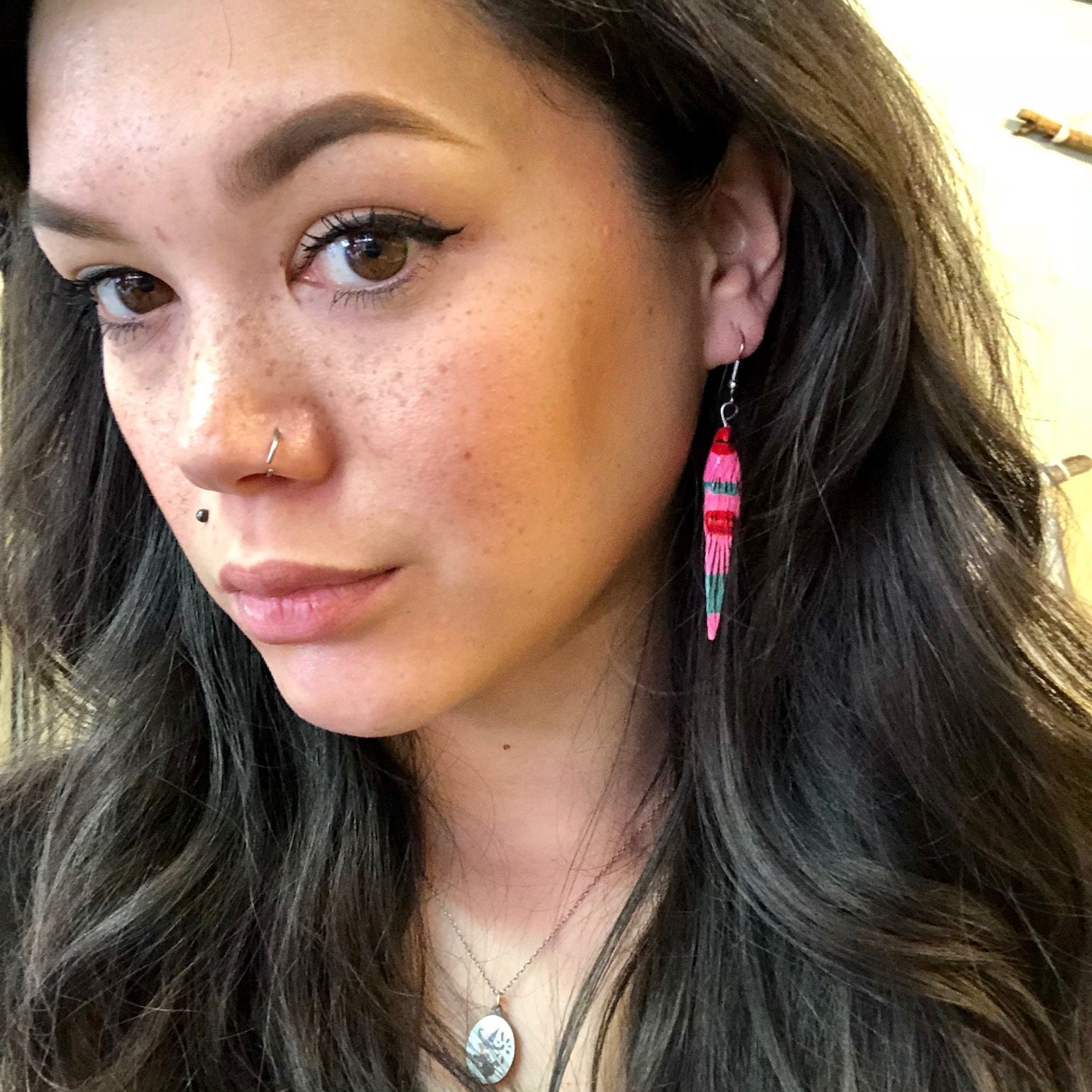 Vintage Earrings, Parrot Earrings, Bird Jewelry, Vintage Jewelry, Pink Parrot, Green, Red, Animal Jewelry, Wooden Earrings, Carved Wood