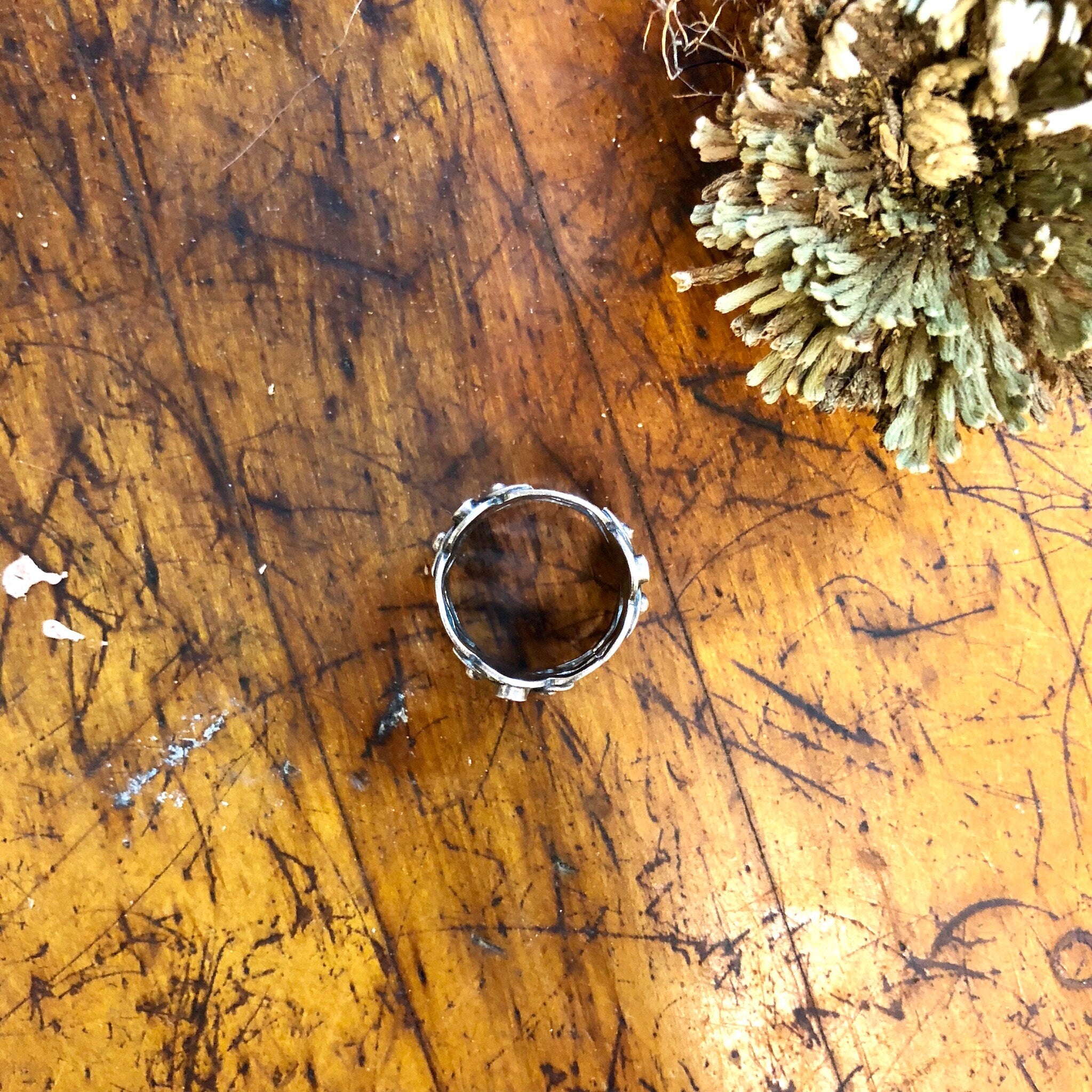 Vintage Silver Ring, Statement Ring, Sterling Silver, Vintage Jewelry, Green Jewelry, Green Stones, Cut Out Ring, Thick Ring, Green