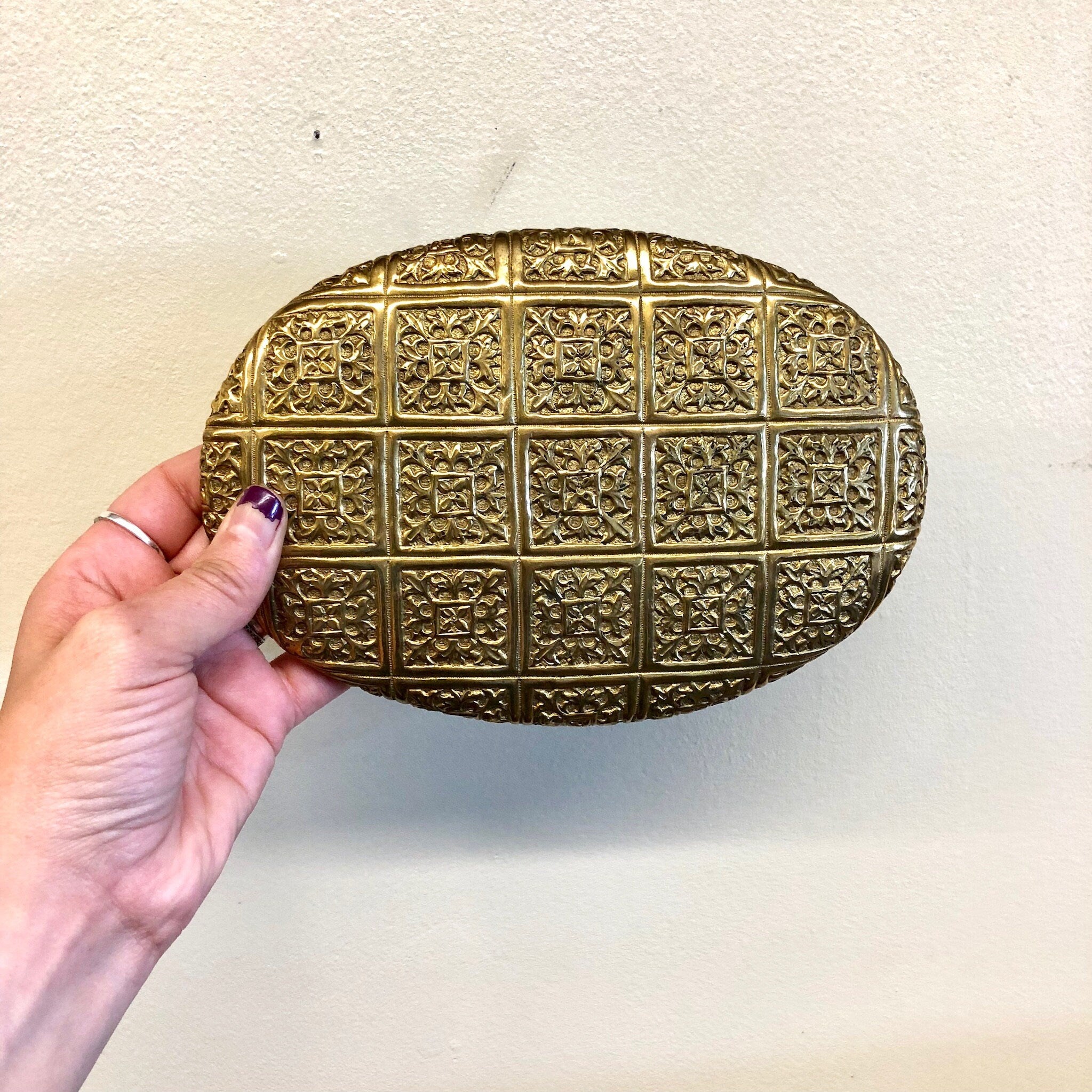 Antique Brass Pulls, Door Pulls, Door Handle, Ornate Brass, Antique Door Knob, Large Door Pulls, Stamped Brass, Vintage Home Decor, Oval