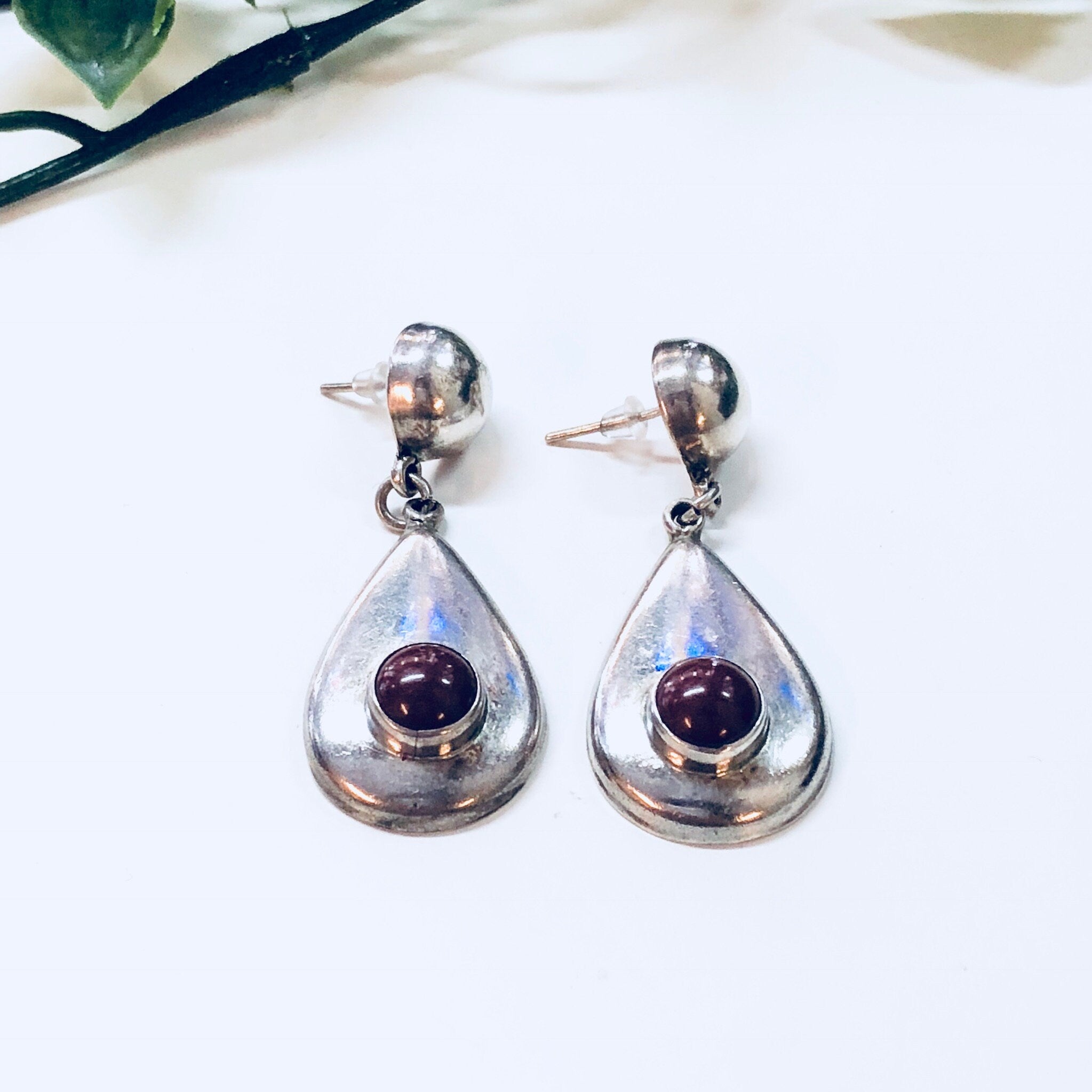Vintage Silver Earrings, Sterling Silver, Vintage Jewelry, Carnelian Earrings, Red Stone, Dangle Earrings, Drop Earrings, Teardrop Earrings