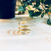 Vintage Gold Ring, Snake Ring, Gold Snake, 14 Karat Gold, 14K Gold, Yellow Gold, Spiral Snake Ring, Boho Snake Ring, Bohemian Style, Midi
