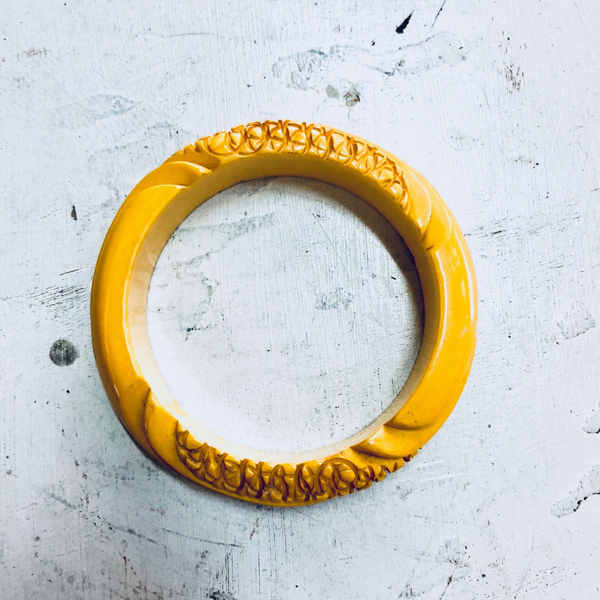 Celluloid Bracelet, Yellow Celluloid, Carved Celluloid, Bangle Bracelet, Vintage Jewelry, Vintage Bracelet, Carved Jewelry, Yellow Jewelry