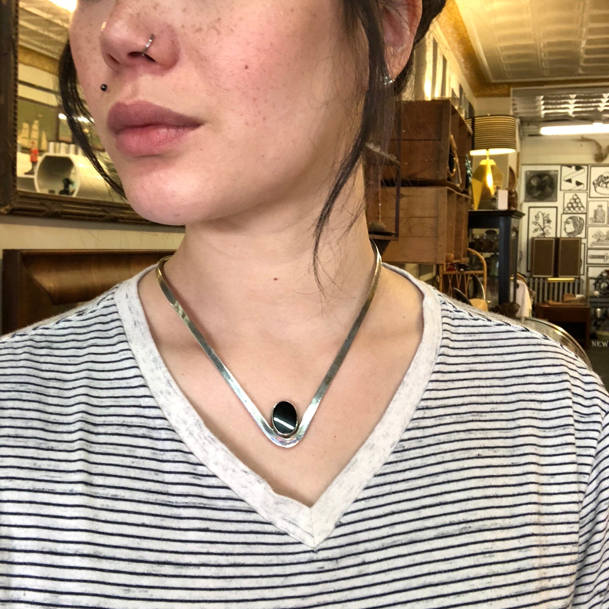 Vintage Silver Choker, Vintage Necklace, Sterling Silver, Black Onyx, Statement Jewelry, Vintage Jewelry, Silver and Black, V Shaped, Collar