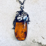 Vintage Silver Necklace, Amber Necklace, Amber Pendant, Silver Chain, Large Amber, Pendant Necklace, Sterling Silver, Vintage Jewelry