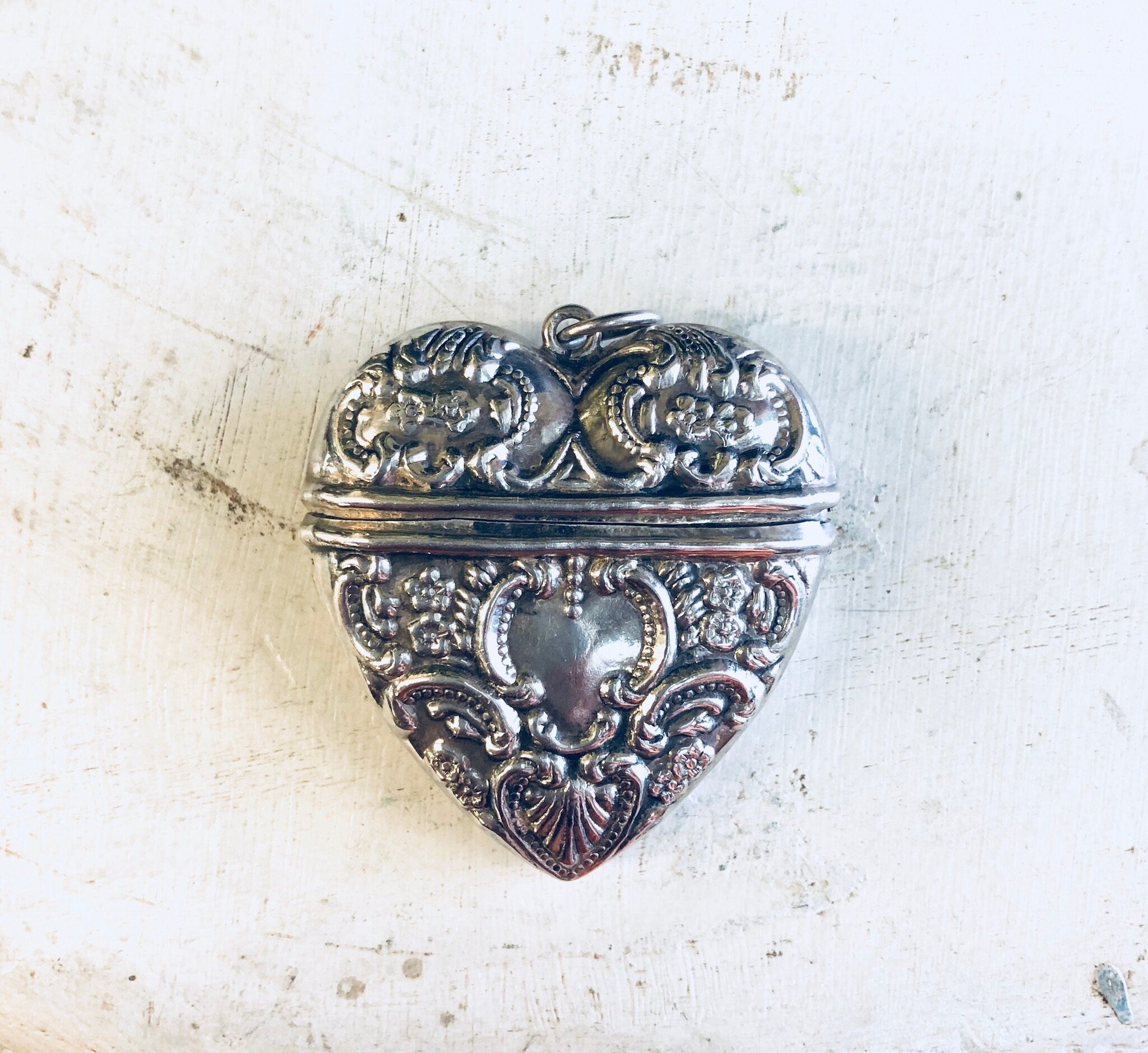 Vintage Silver Locket, Heart Locket, Vintage Pendant, Necklace, Sterling Silver, Heart Container, Pendant Container, Large Pendant, Heart