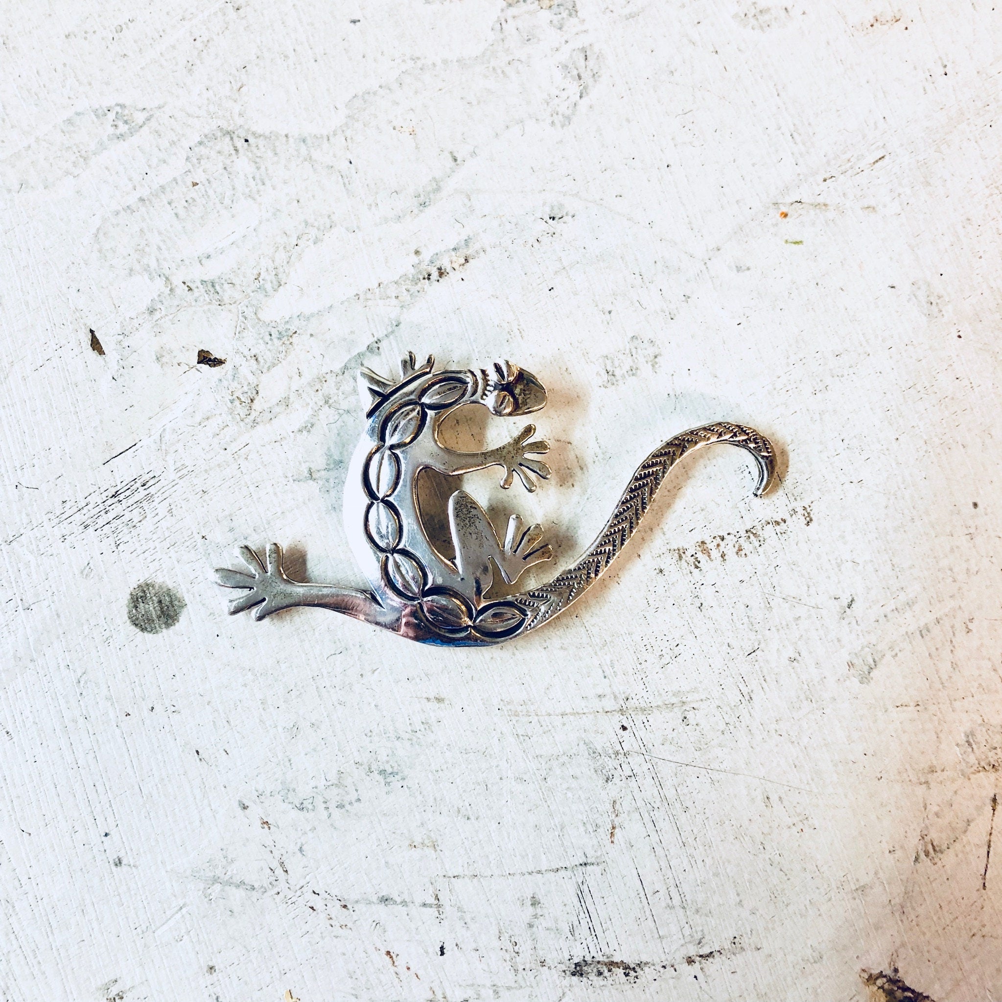 Vintage Silver Brooch, Lizard Brooch, Vintage Pin, Sterling Silver, Statement Jewelry, Animal Jewelry, Salamander, Vintage Jewelry, Reptile