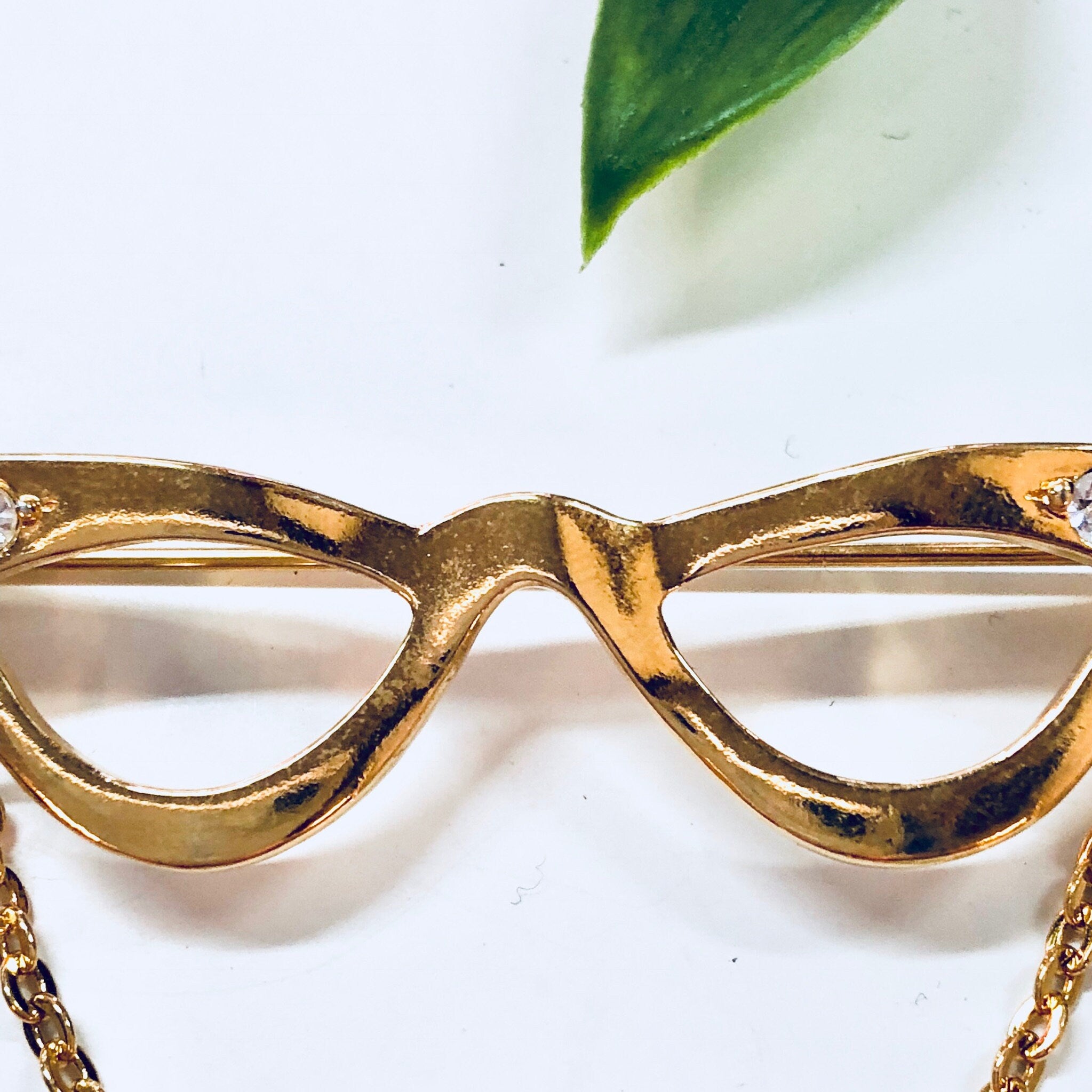 Vintage Brooch, Gold Toned Brooch, Cat Eye Glasses, Costume Jewelry, Vintage Jewelry, Vintage Pin, Rhinestones, Tassel Brooch, Avon Jewelry