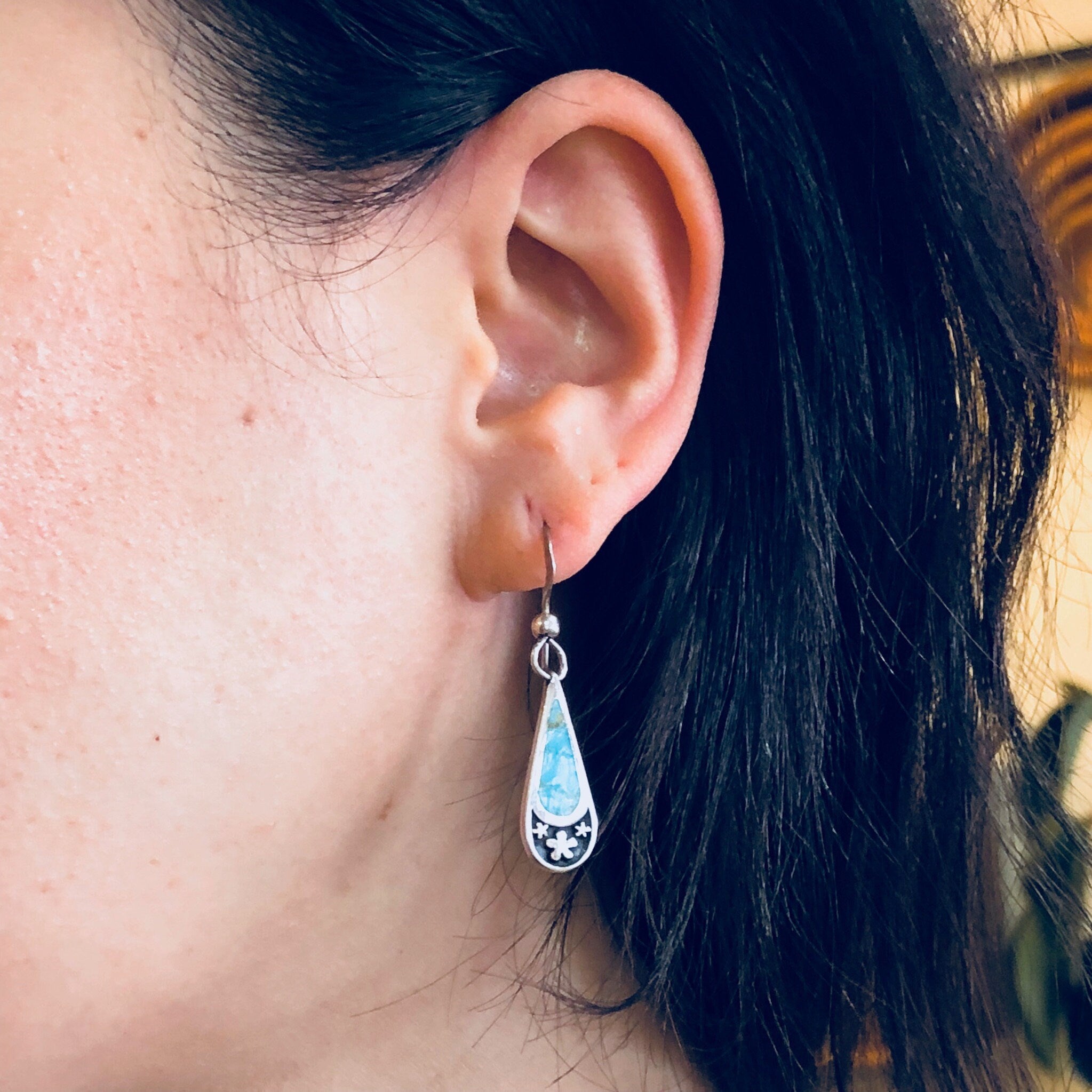 Vintage Silver Earrings, Turquoise Earrings, Flowers, Drop Earrings, Vintage Jewelry, Sterling Silver, Turquoise Jewlery, Flower Jewelry