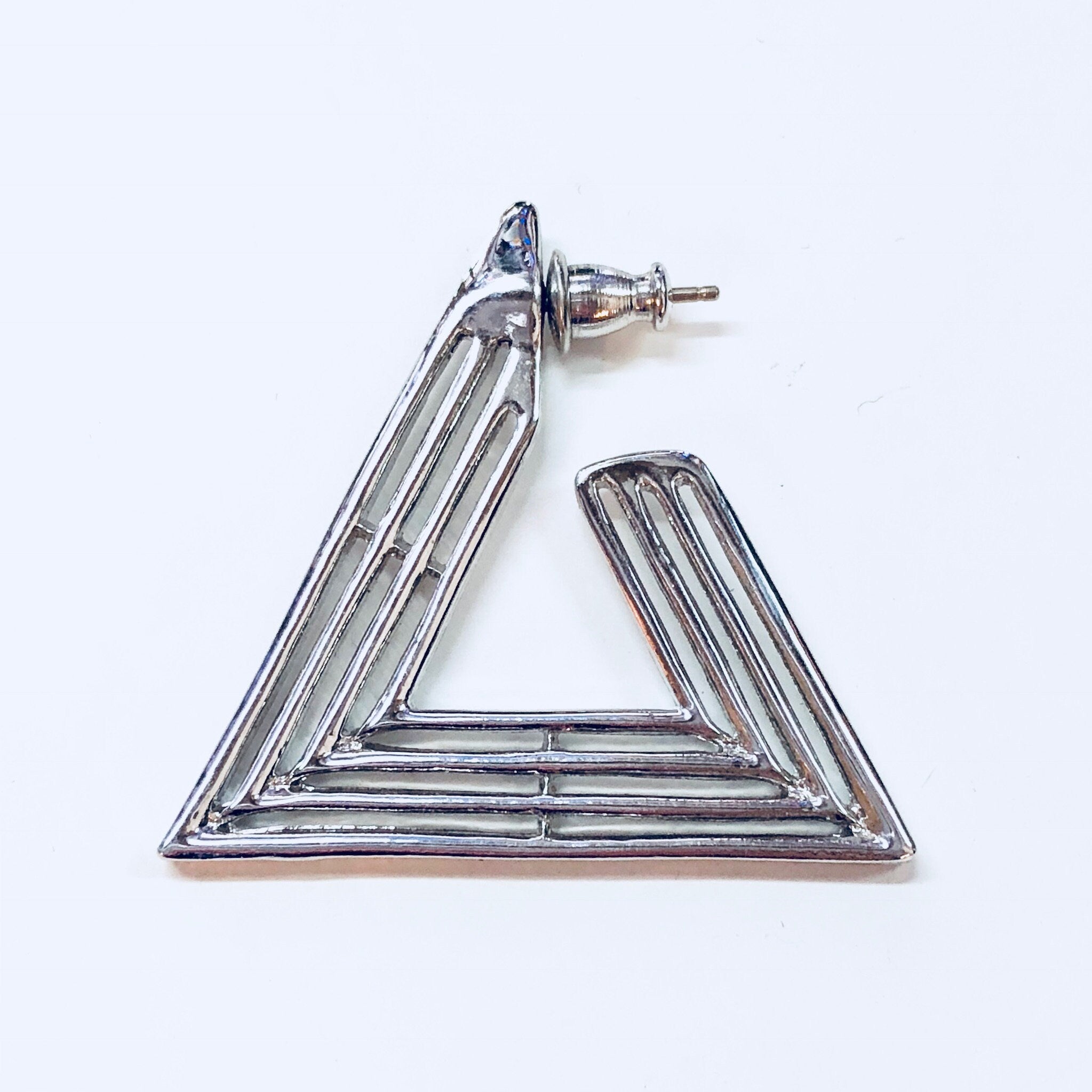 Vintage Earrings, Silver Toned Earrings, Triangle Earrings, Retro Jewelry, Costume Jewelry, Statement Jewelry, Triangle Hoops, Unique