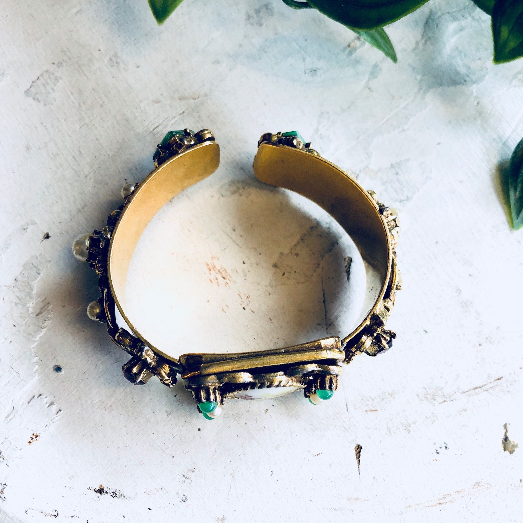 Vintage Bracelet, Gold Toned Bracelet, Beaded Bracelet, Vintage Jewelry, Hinged Bracelet, Statement Jewelry, Picture Bracelet, Purple, Green