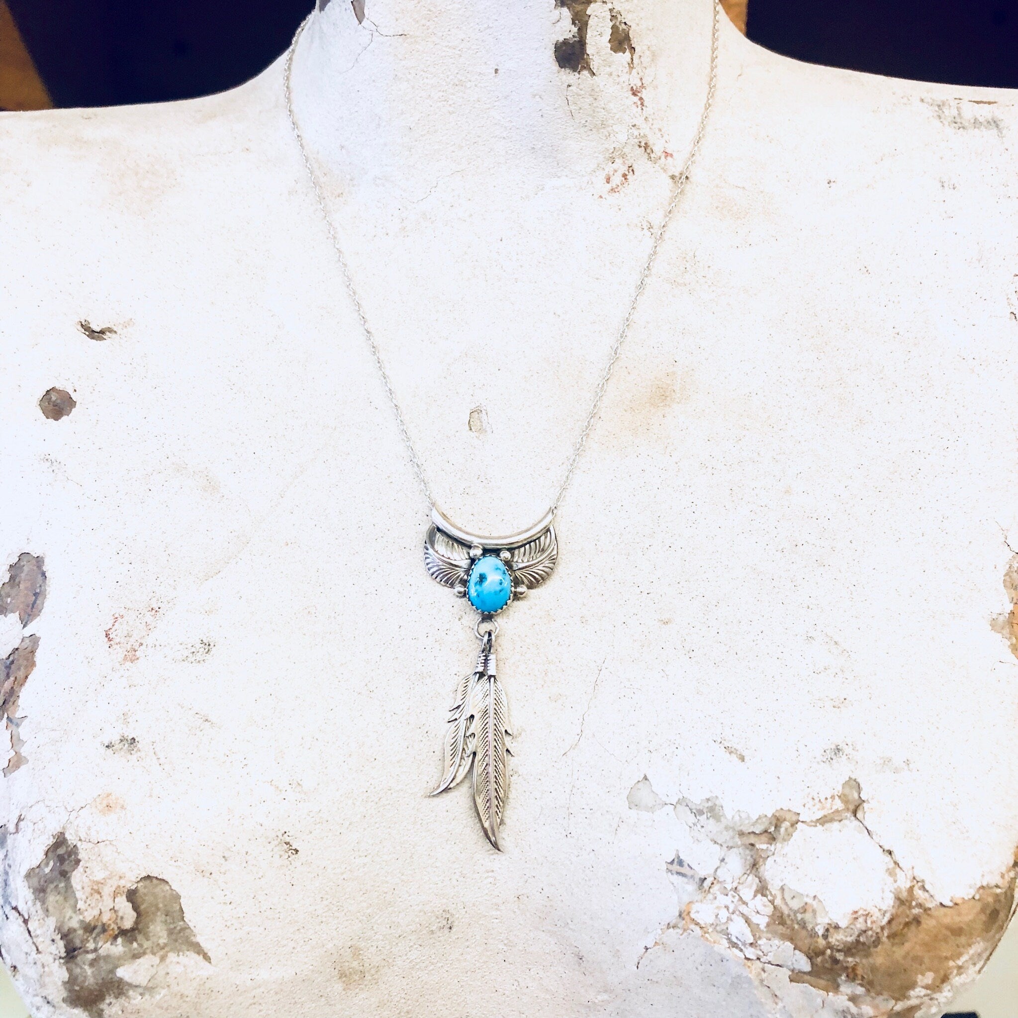 Vintage Silver Necklace, Sterling Silver, Silver Pendant, Turquoise Pendant, Feather Jewelry, Vintage Jewelry, 925, Silver Chain, Leaves