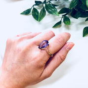 Vintage Gold Ring, 10 Karat Gold, Amethyst Ring, Amethyst Jewelry, Purple Ring, Gold Jewelry, Vintage Jewelry, 10K, Yellow Gold, Teardrop