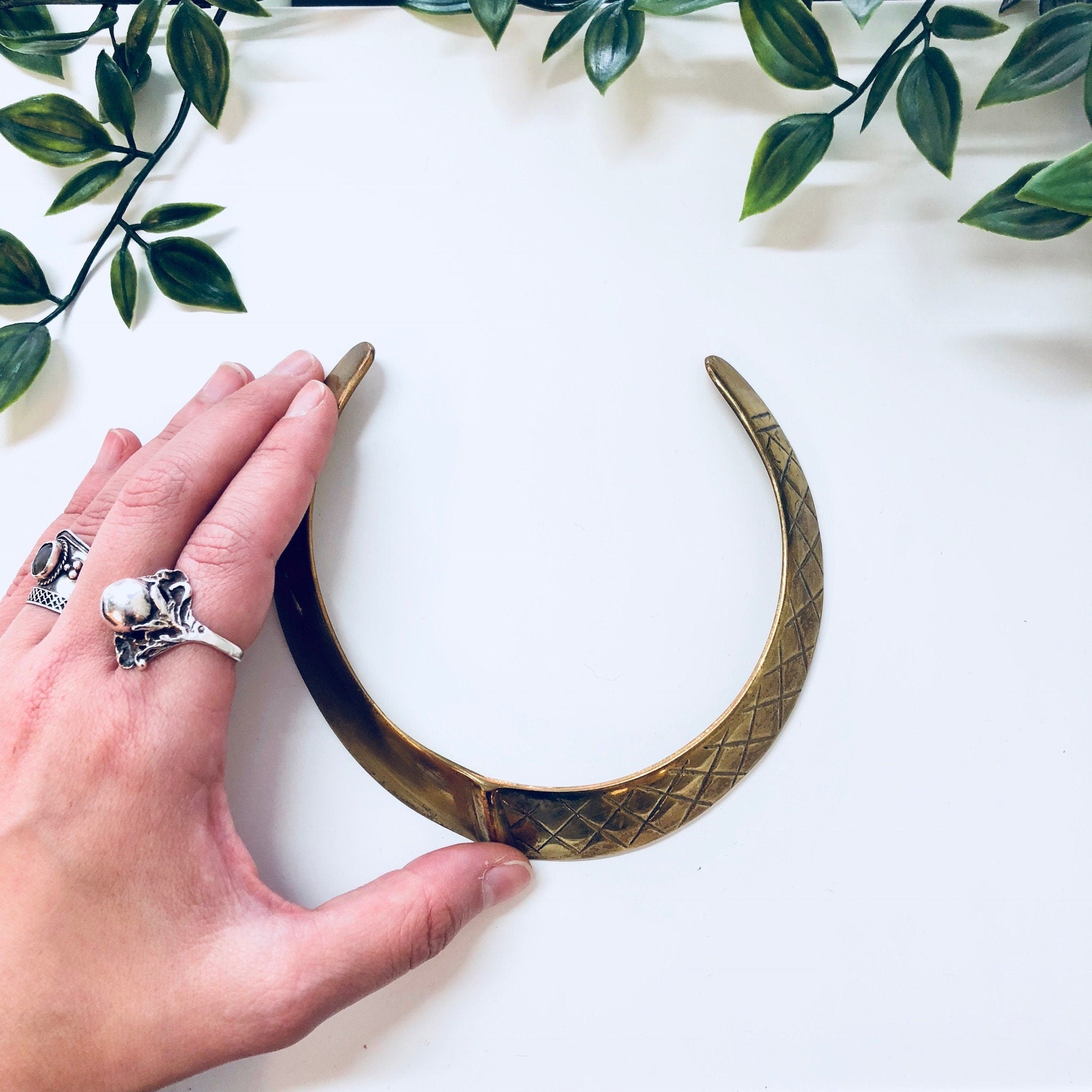 Vintage Choker, Brass Choker, Collar Necklace, Brass Jewelry, Vintage Jewelry, Textured Brass, Necklace, Gold Toned, Small Choker, collar