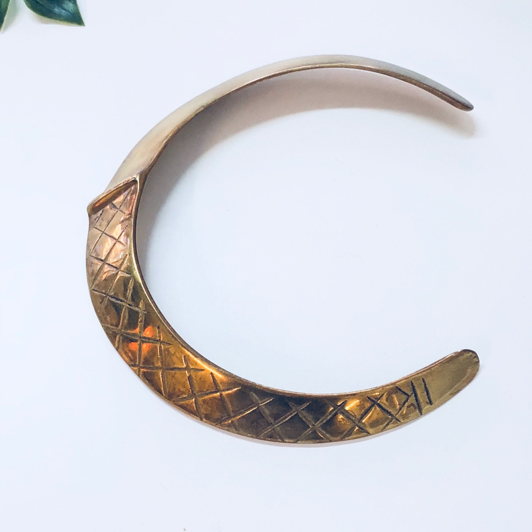 Vintage Choker, Brass Choker, Collar Necklace, Brass Jewelry, Vintage Jewelry, Textured Brass, Necklace, Gold Toned, Small Choker, collar