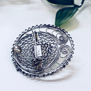 Vintage Silver Brooch, Sterling Silver, Vintage Jewelry, Pendant, Necklace, Pin, Green Stone, Natural Stone, Green and White, Filagree,Round