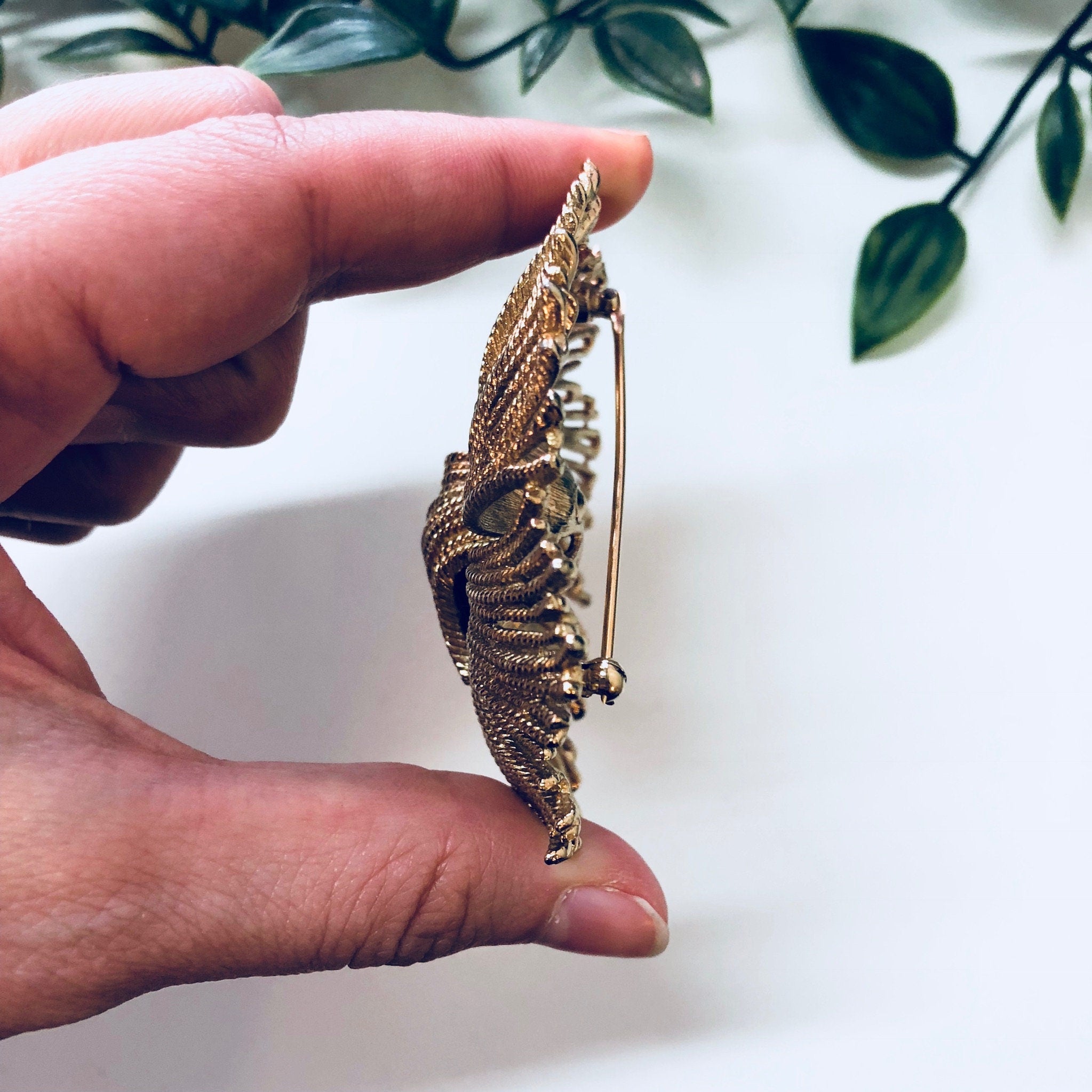 Vintage Brooch, Monet Brooch, Gold Toned Jewelry, Statement Jewelry, Swirl Brooch, Unique Jewelry, Large Brooch, Pin, Vintage Jewlery, Gold