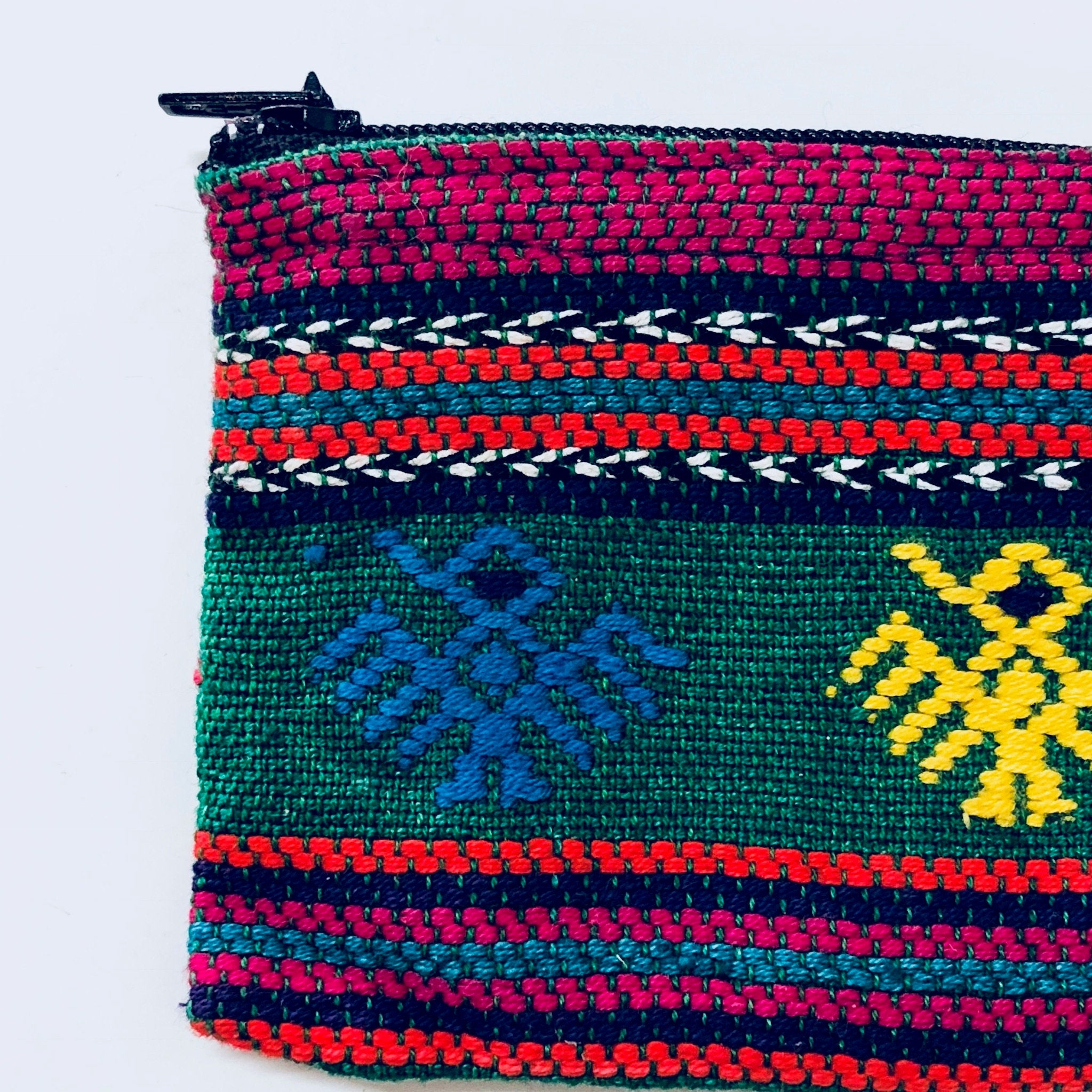 Vintage Wallet, Change Purse, Woven Wallet, Colorful, Bird Design, Red, Pink, Green, White, Purple, Card Holder, Weaving, Coin Purse Vintage