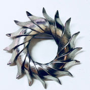 Vintage Brooch, Silver Brooch, Vintage Jewelry, Sterling Silver, Wreath Brooch, Circular Brooch, Textured Silver, Vintage Pin, Silver Toned