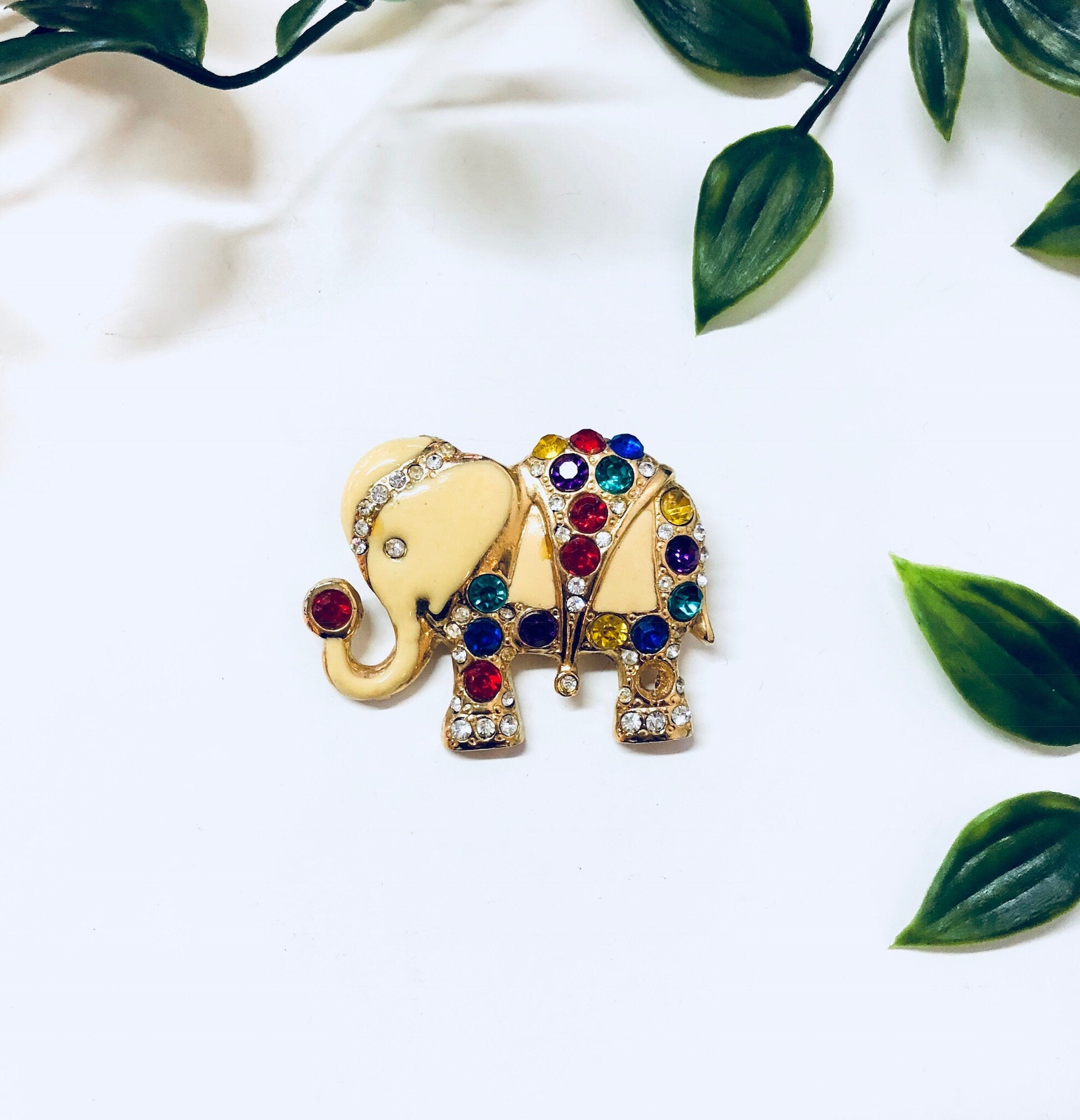 Vintage Brooch, Elephant Brooch, Rhinestone Pin, Vintage Jewelry, Gold Toned Brooch, Costume Jewelry, Animal Jewelry, Elephants, Gold, Blue