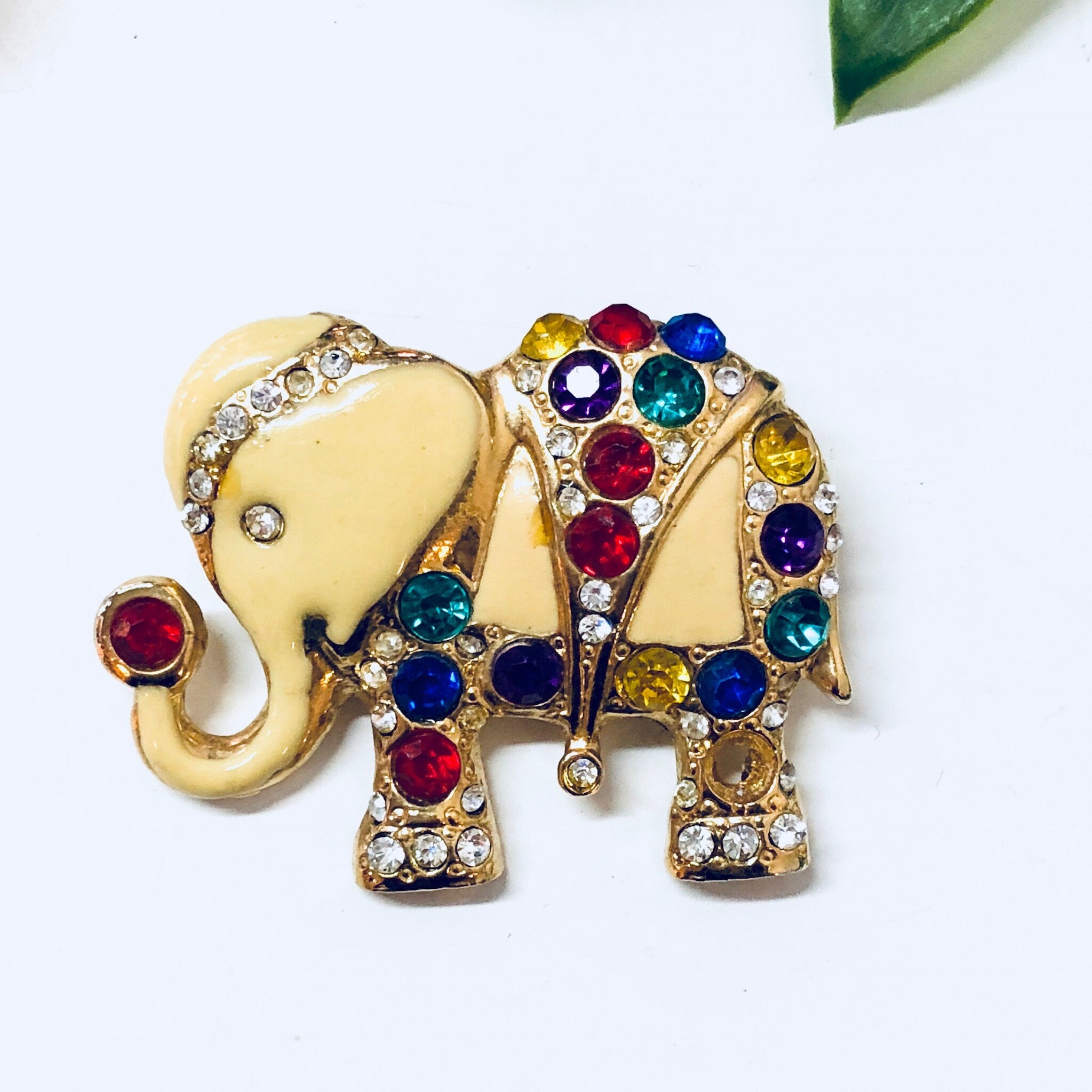 Vintage Brooch, Elephant Brooch, Rhinestone Pin, Vintage Jewelry, Gold Toned Brooch, Costume Jewelry, Animal Jewelry, Elephants, Gold, Blue