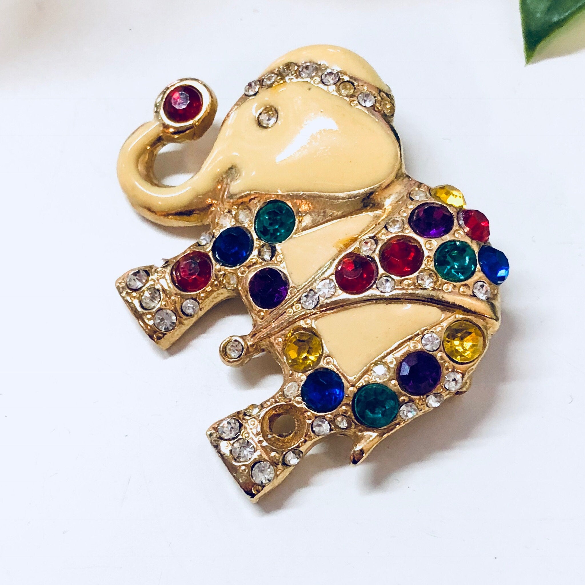 Vintage Brooch, Elephant Brooch, Rhinestone Pin, Vintage Jewelry, Gold Toned Brooch, Costume Jewelry, Animal Jewelry, Elephants, Gold, Blue