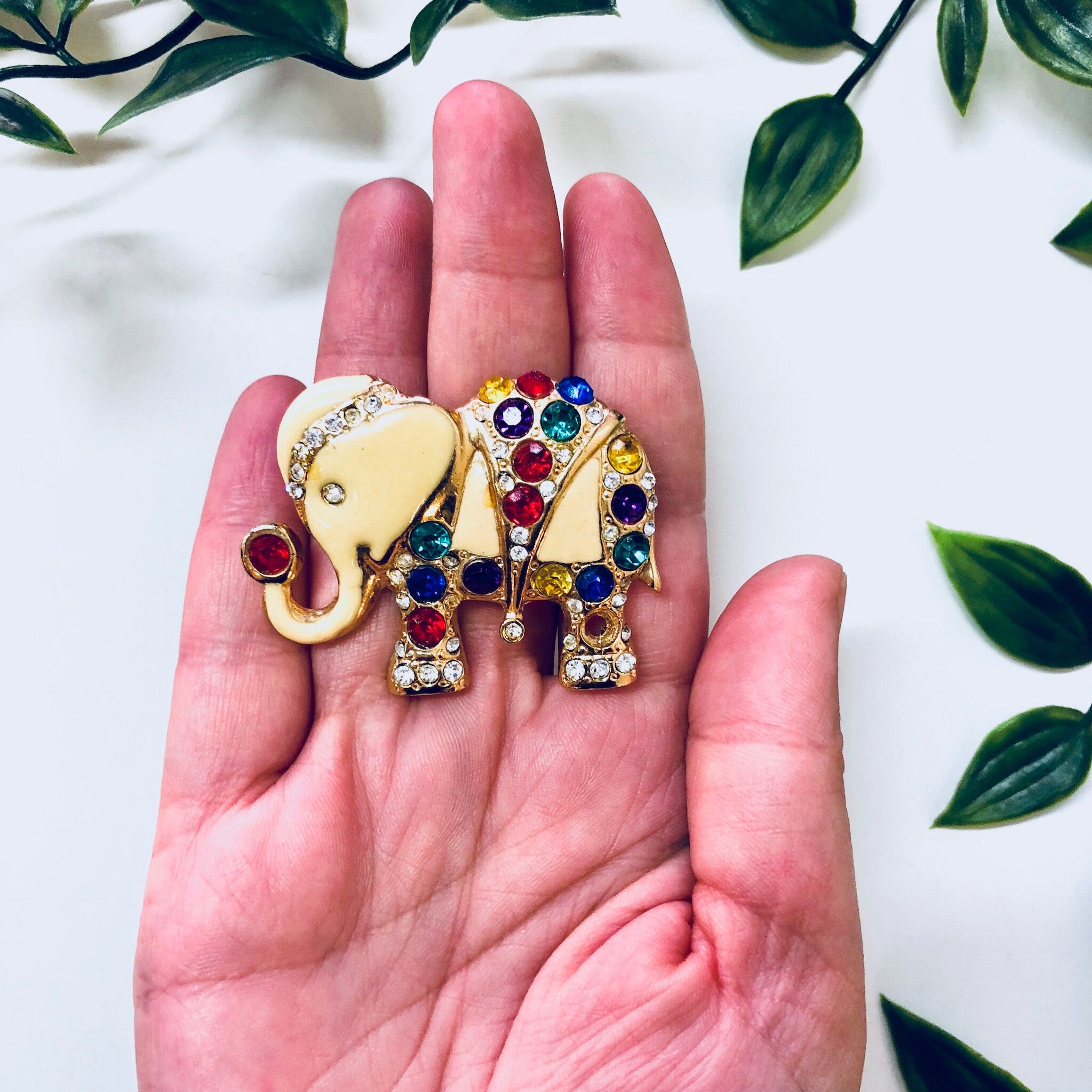 Vintage Brooch, Elephant Brooch, Rhinestone Pin, Vintage Jewelry, Gold Toned Brooch, Costume Jewelry, Animal Jewelry, Elephants, Gold, Blue