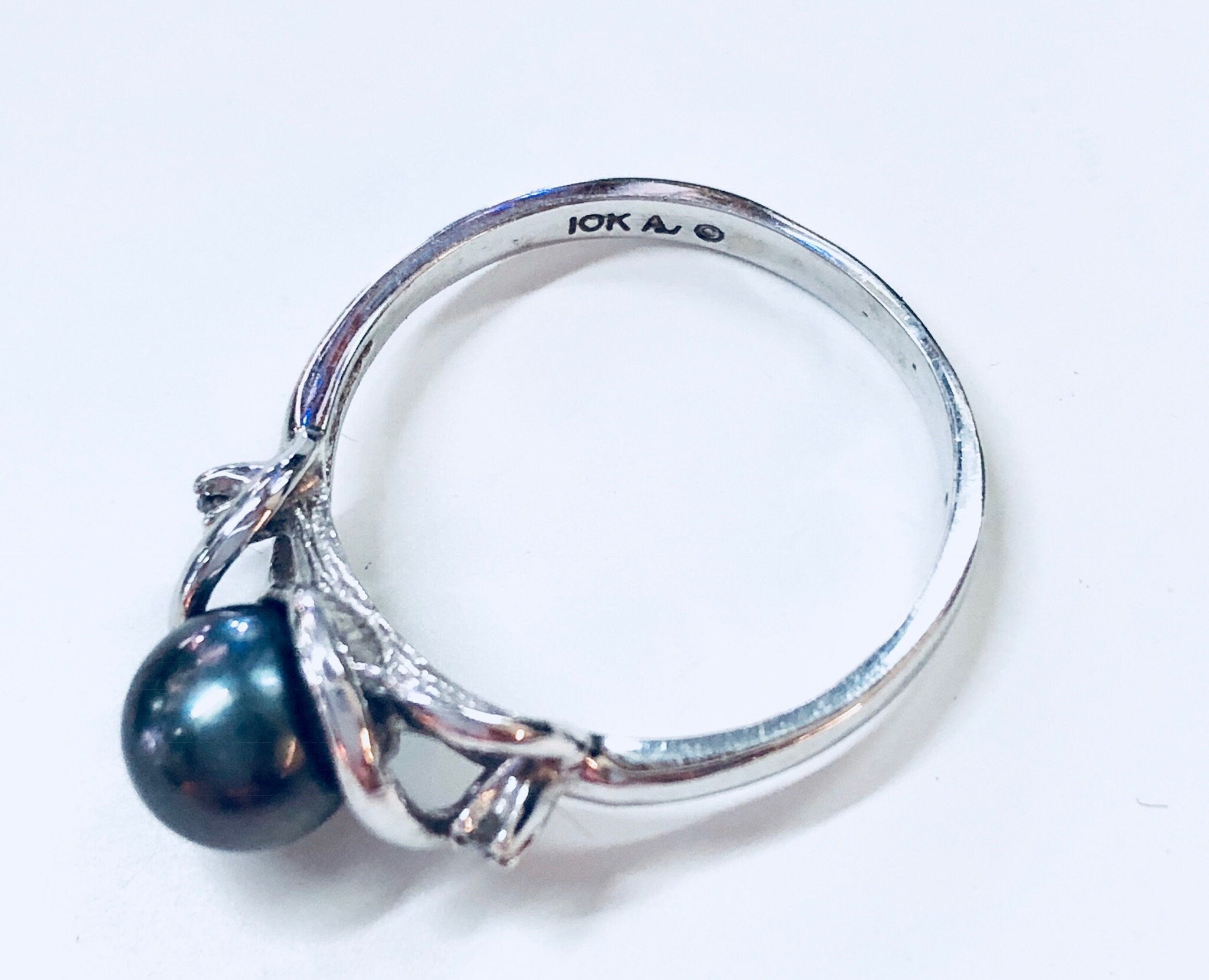 Vintage Gold Ring, Pearl Ring, Black Pearl, White Gold, 10 Karat Gold, 10K White Gold, Vintage Jewelry, Gold Jewelry, Engagement Ring, Pearl