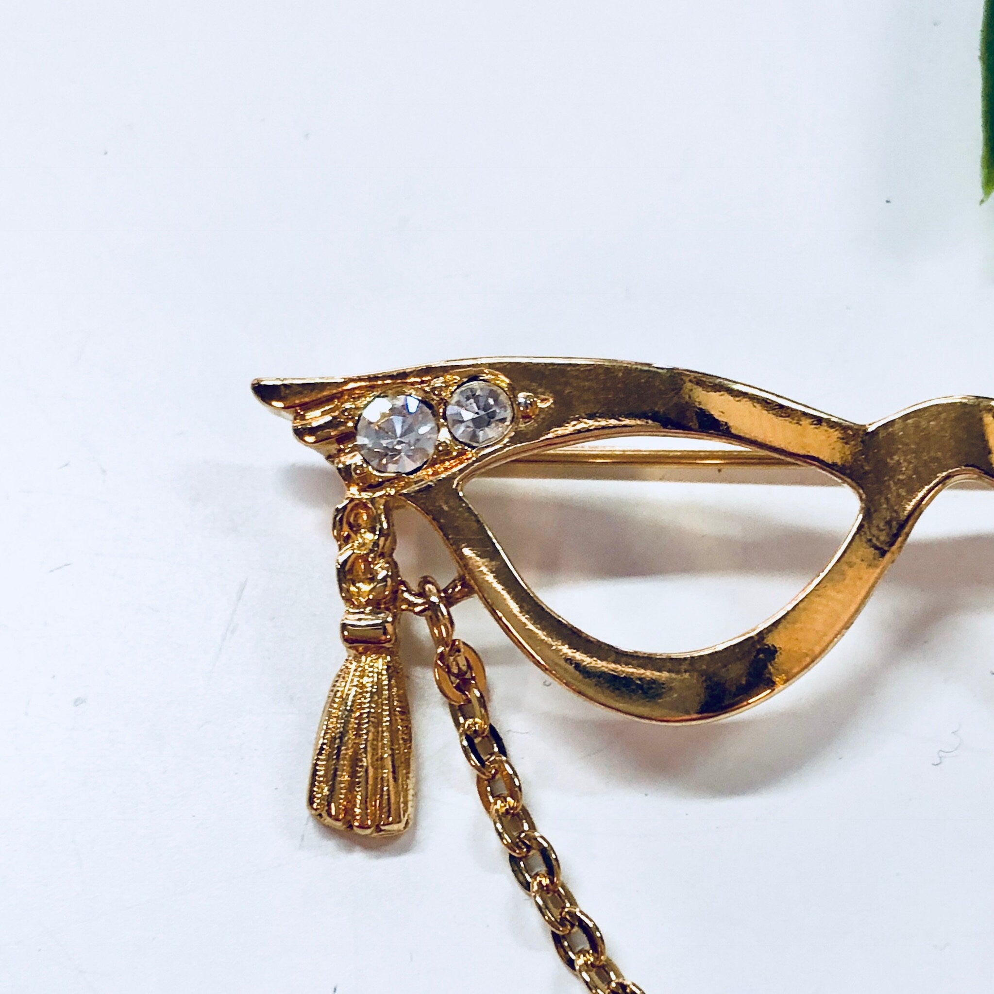 Vintage Brooch, Gold Toned Brooch, Cat Eye Glasses, Costume Jewelry, Vintage Jewelry, Vintage Pin, Rhinestones, Tassel Brooch, Avon Jewelry