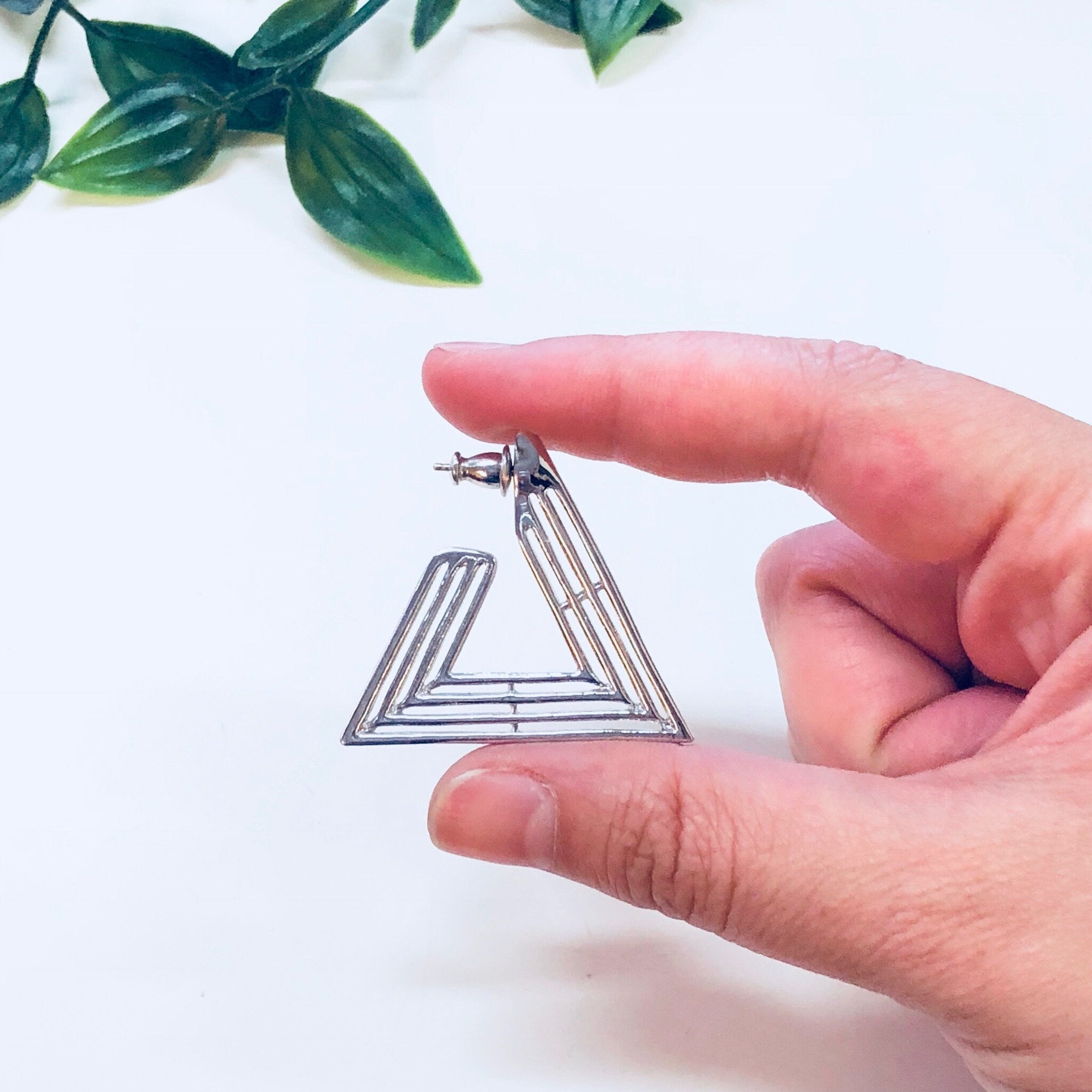 Vintage Earrings, Silver Toned Earrings, Triangle Earrings, Retro Jewelry, Costume Jewelry, Statement Jewelry, Triangle Hoops, Unique