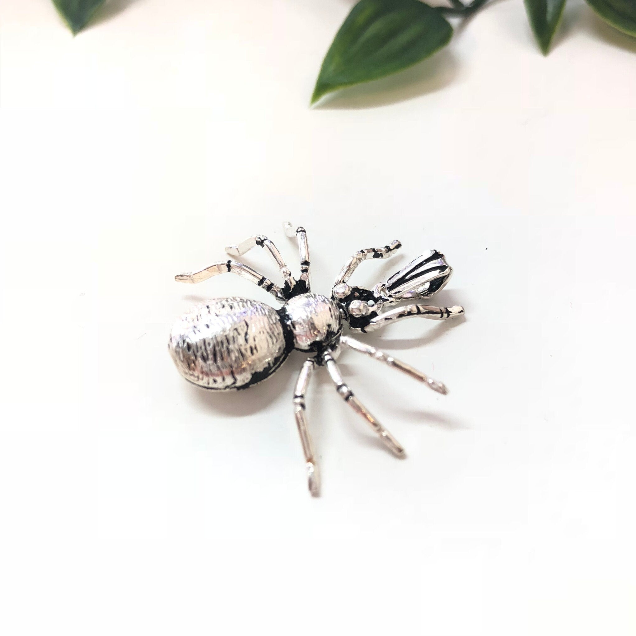 Vintage Sterling Silver Spider Pendant, Movable Pendant, Spooky Jewelry