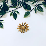 Vintage Brooch, Flower Pin, Gold Toned Jewelry, Daisy Jewelry, Costume Jewelry, Vintage Pin, Vintage Jewelry, Cute, Floral, Patina, Gift