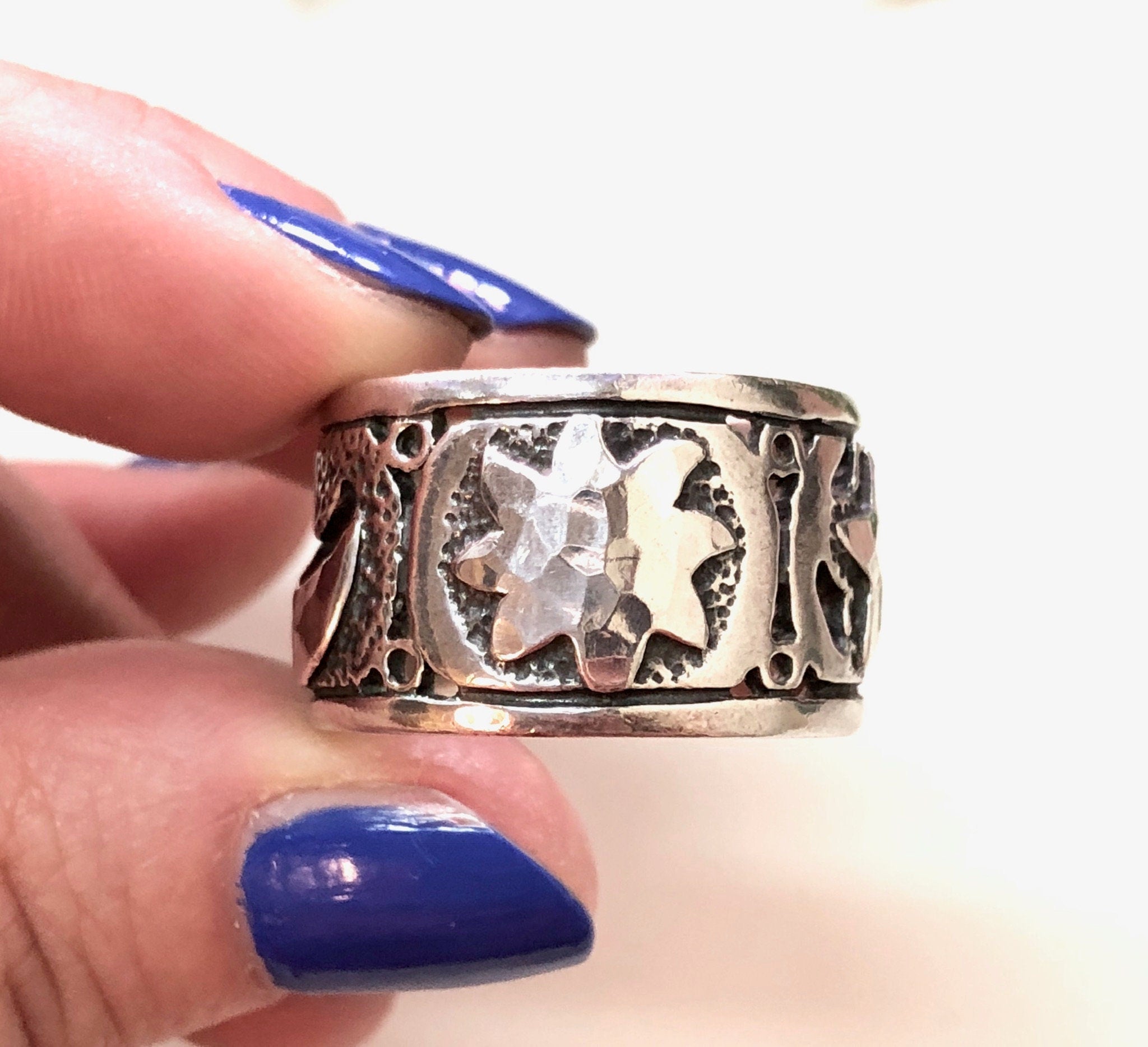 Vintage Sterling Silver Ring with Sun, Moon and Star, Hammered Silver Ring, Thick Band Ring, Cut Out Ring,