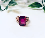 Vintage Rose Gold Toned Ring, Vintage Cocktail Ring, Pink Stone, Magenta Jewelry, Vintage Jewelry