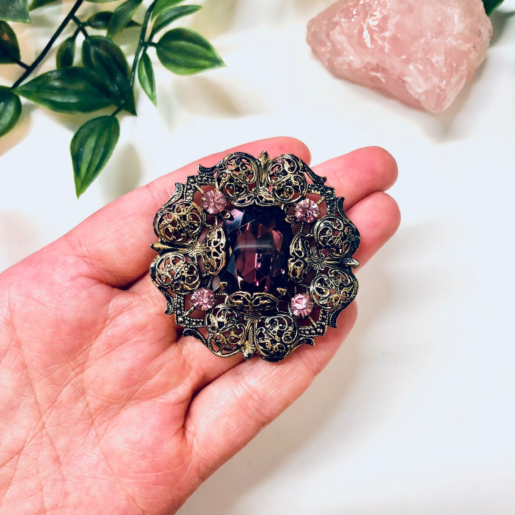 Vintage Brooch, Gold Toned Brooch, Purple Brooch, Costume Jewelry, Pink and Purple Jewelry