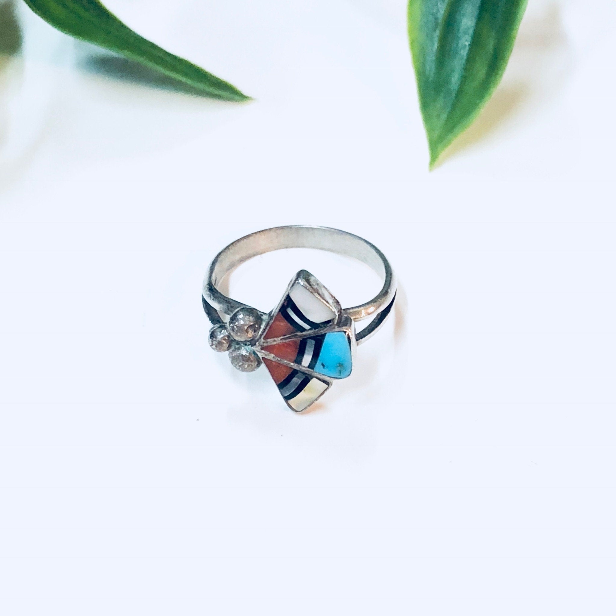 Vintage Silver Ring, Sterling Silver, Vintage Jewelry, Turquoise Ring, Coral, Mother of Pearl, Blue, Red, White, Southwestern Jewelry, 925