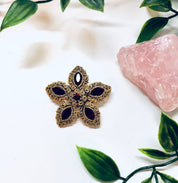 Vintage Brooch, Gold Toned Jewelry, Vintage Jewelry, Red Gemstones, Star Shaped, Star Jewelry, Vintage Pin, Costume Jewelry, Holiday Gift