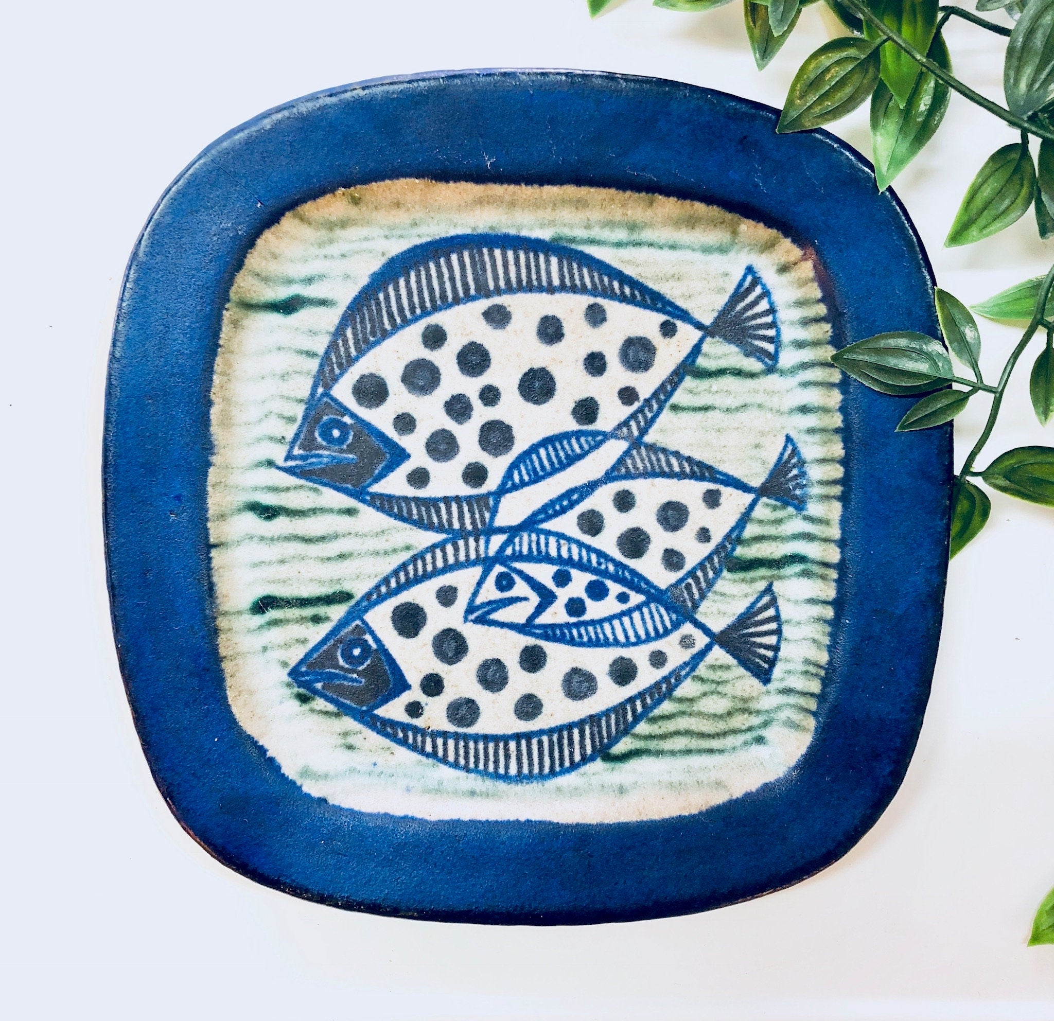 Vintage Dish, Vintage Pottery, Denmark Pottery, Stoneware, Fish Dish, Aquatic Dish, Three Fish, Blue, Grey, Green, Decorative Dish, Tray
